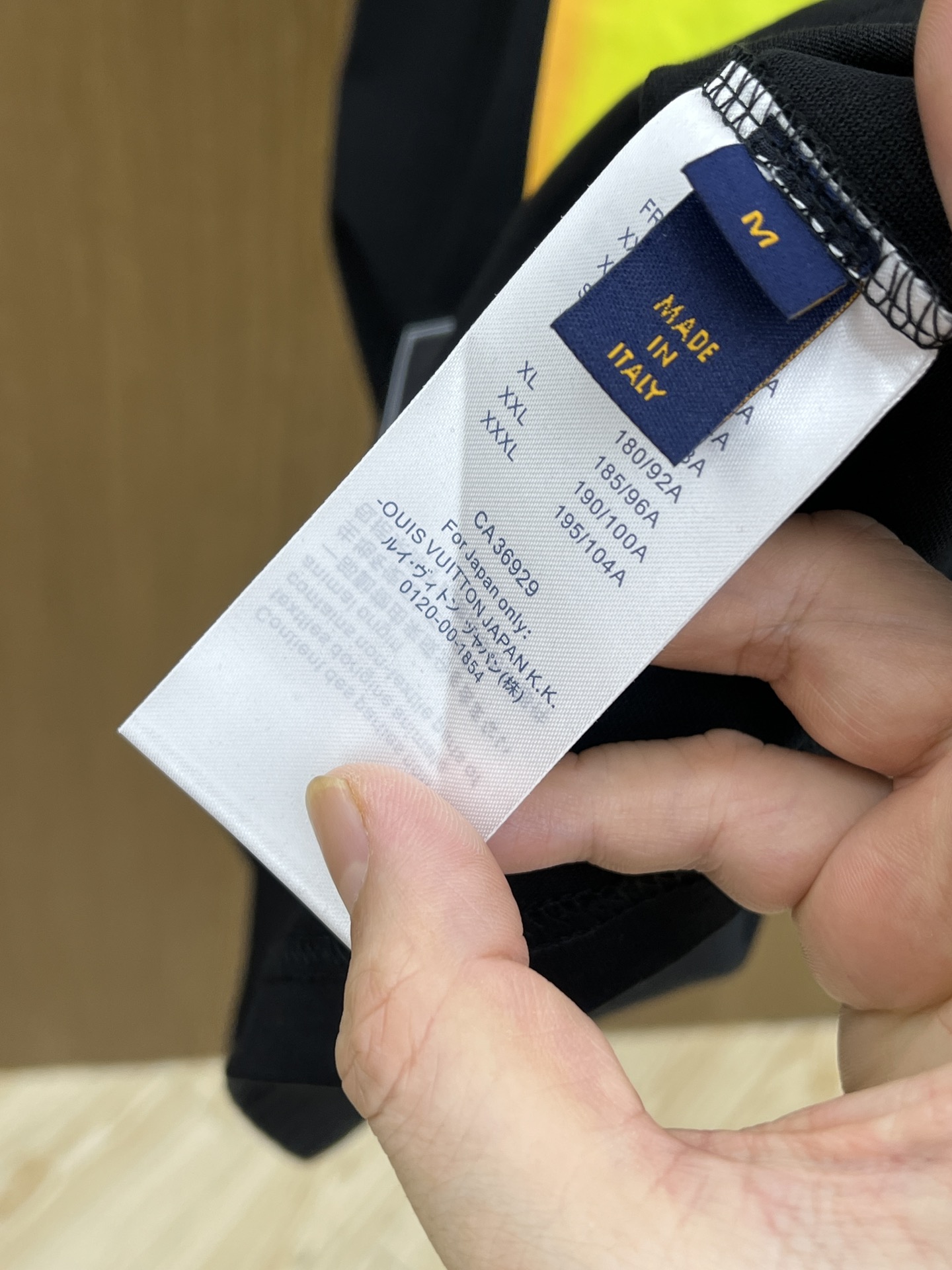 新品 LV 🔥🔥春夏新款男女同款👫短袖圆领T恤，极具个性高级风，标志logo印花工艺设计！定制纯棉面料！