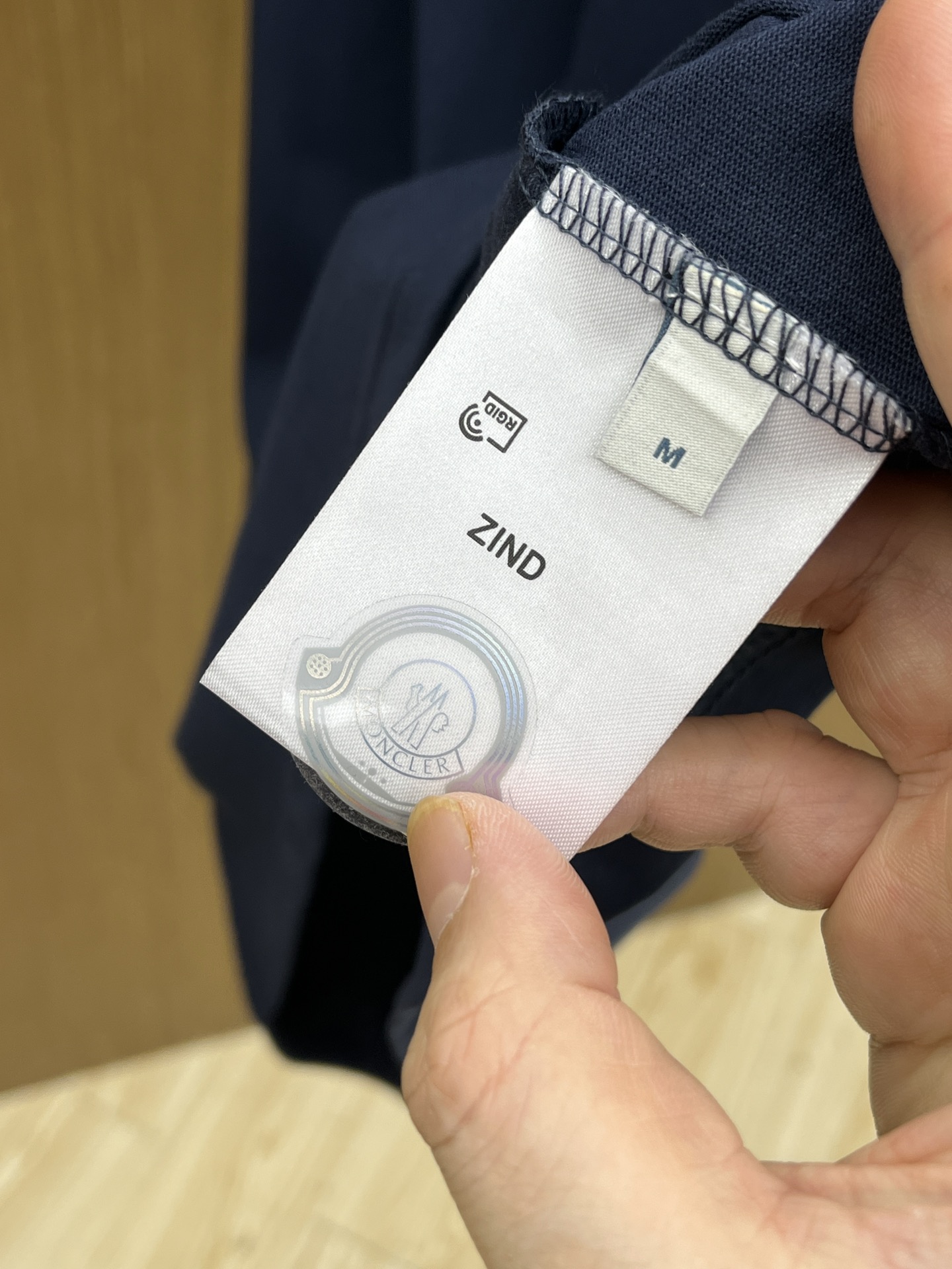 新品 Mon 🔥🔥春夏新款男女同款👫短袖圆领T恤，极具个性高级风，标志logo印花工艺设计！定制纯棉面料