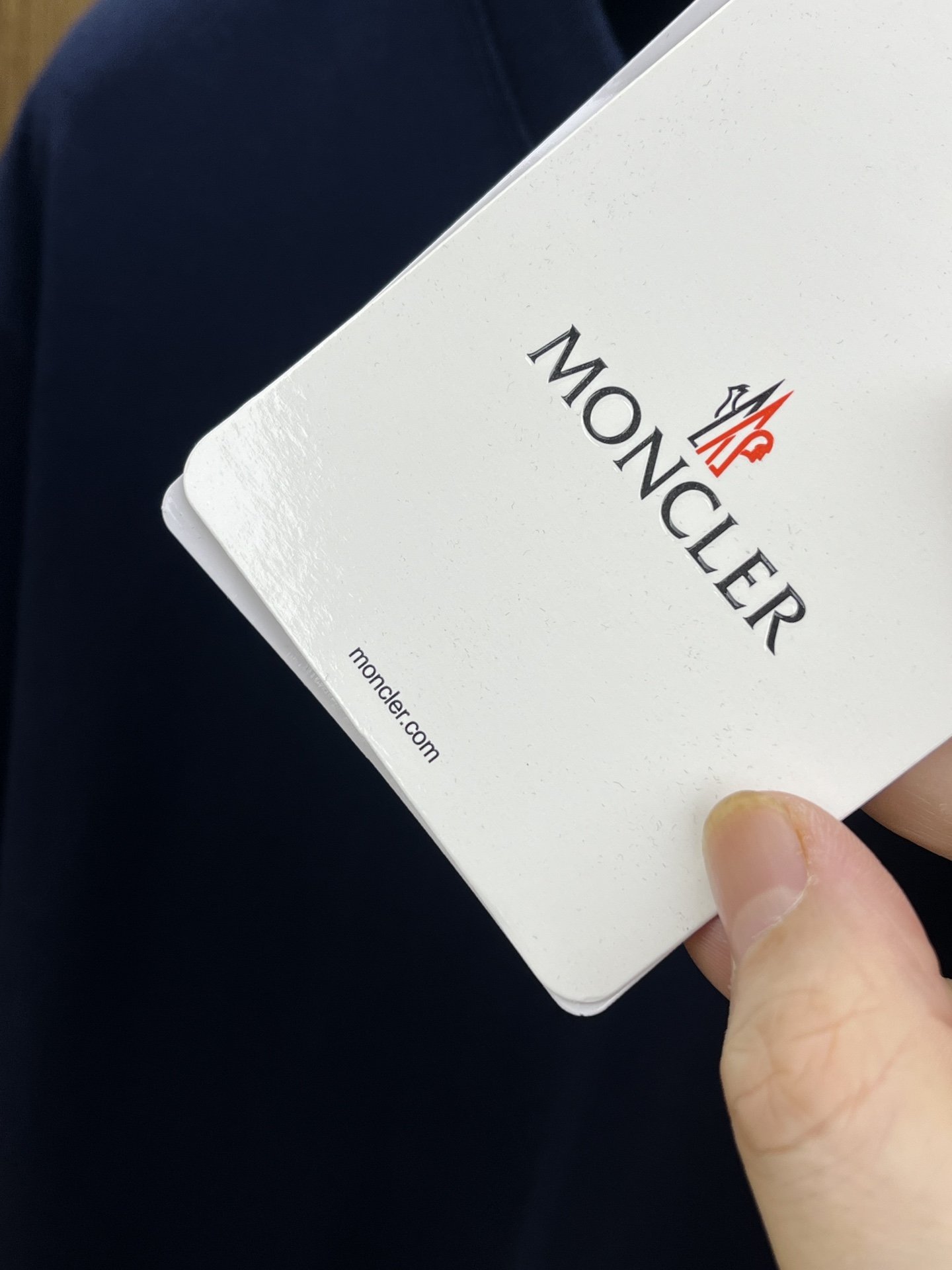 新品 Mon 🔥🔥春夏新款男女同款👫短袖圆领T恤，极具个性高级风，标志logo印花工艺设计！定制纯棉面料