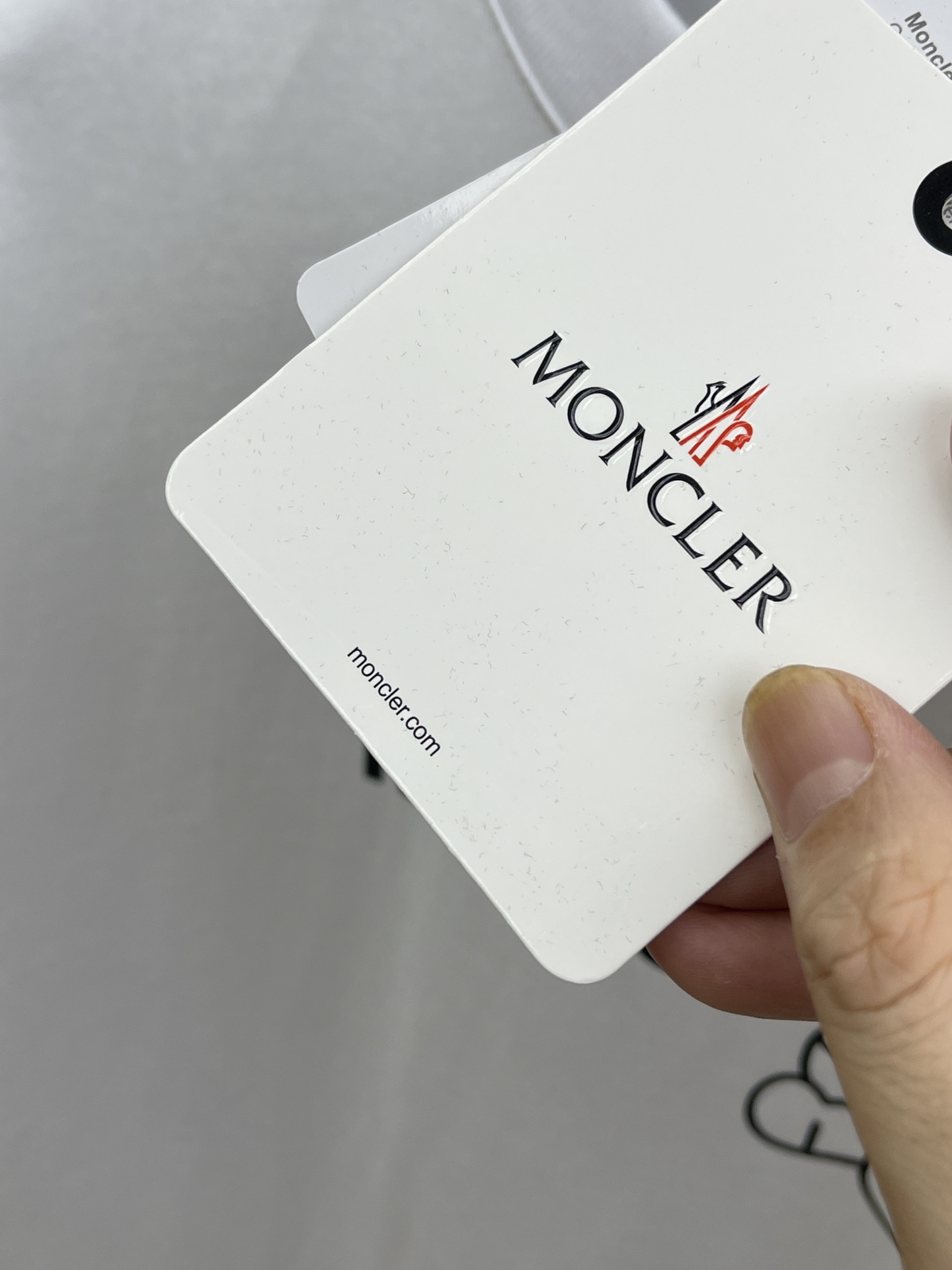 新品 Mon 🔥🔥春夏新款男女同款👫短袖圆领T恤，极具个性高级风，标志logo印花工艺设计！定制纯棉面料