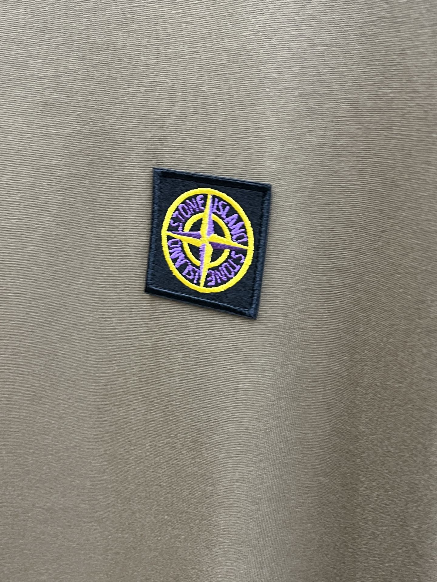 新品 STO 🔥🔥春夏新款男女同款👫短袖圆领T恤，极具个性高级风，标志logo印花工艺设计！定制纯棉面料