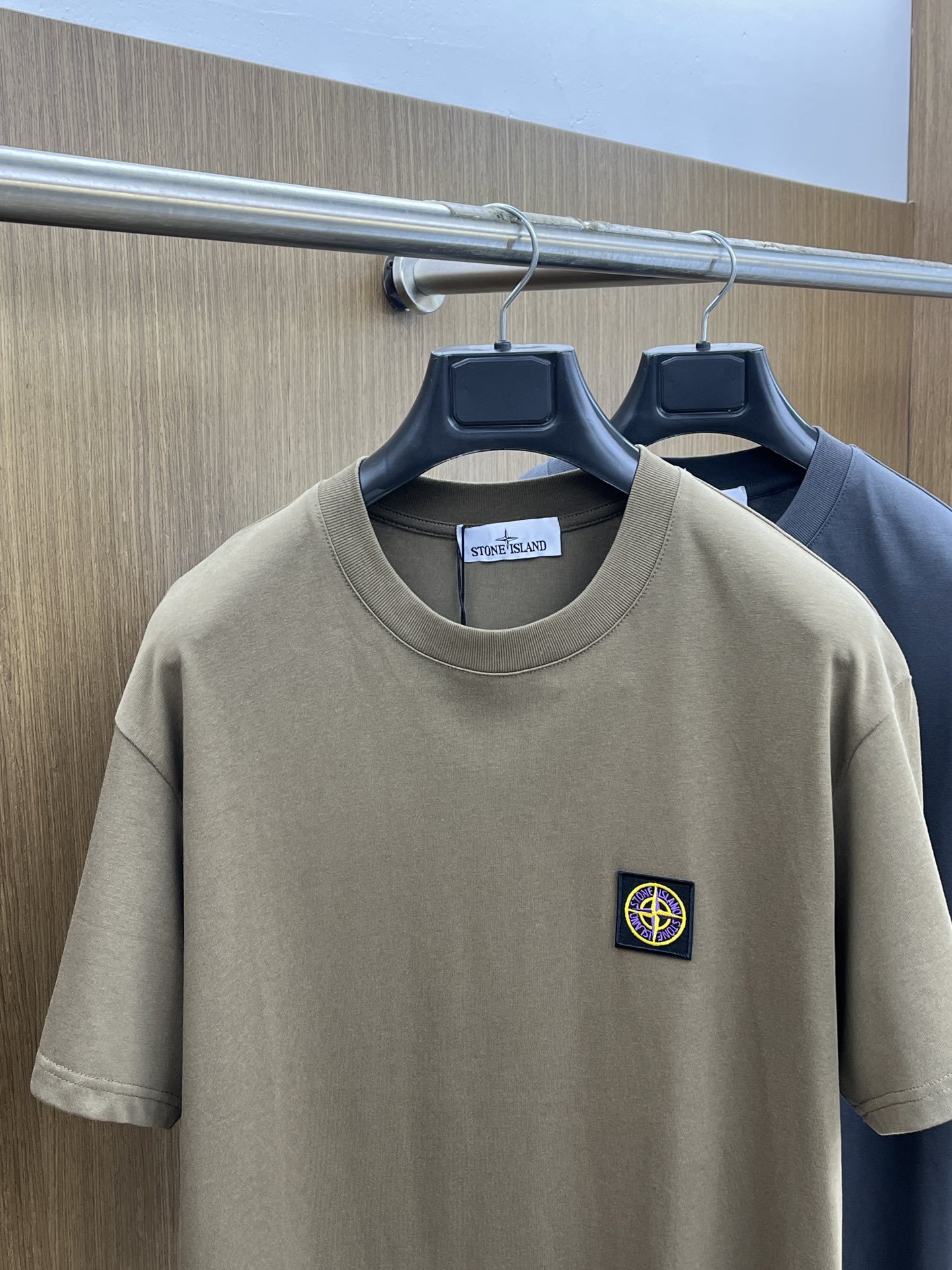 新品 STO 🔥🔥春夏新款男女同款👫短袖圆领T恤，极具个性高级风，标志logo印花工艺设计！定制纯棉面料