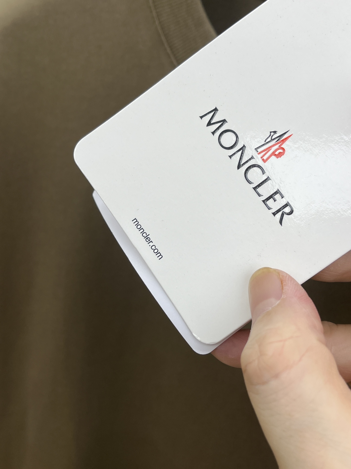 新品 Mon 🔥🔥春夏新款男女同款👫短袖圆领T恤，极具个性高级风，标志logo印花工艺设计！定制纯棉面料