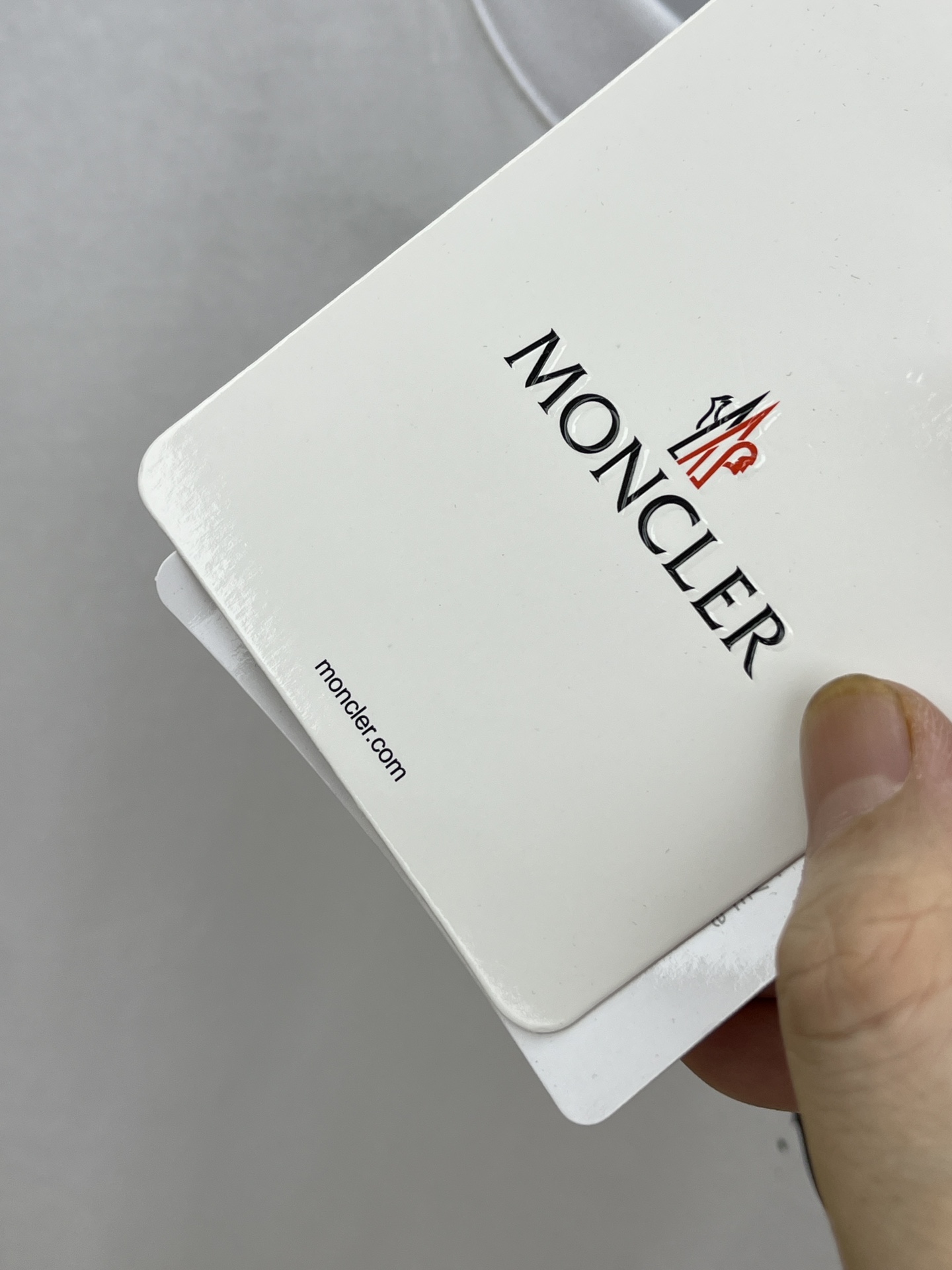 新品 Mon 🔥🔥春夏新款男女同款👫短袖圆领T恤，极具个性高级风，标志logo印花工艺设计！定制纯棉面料