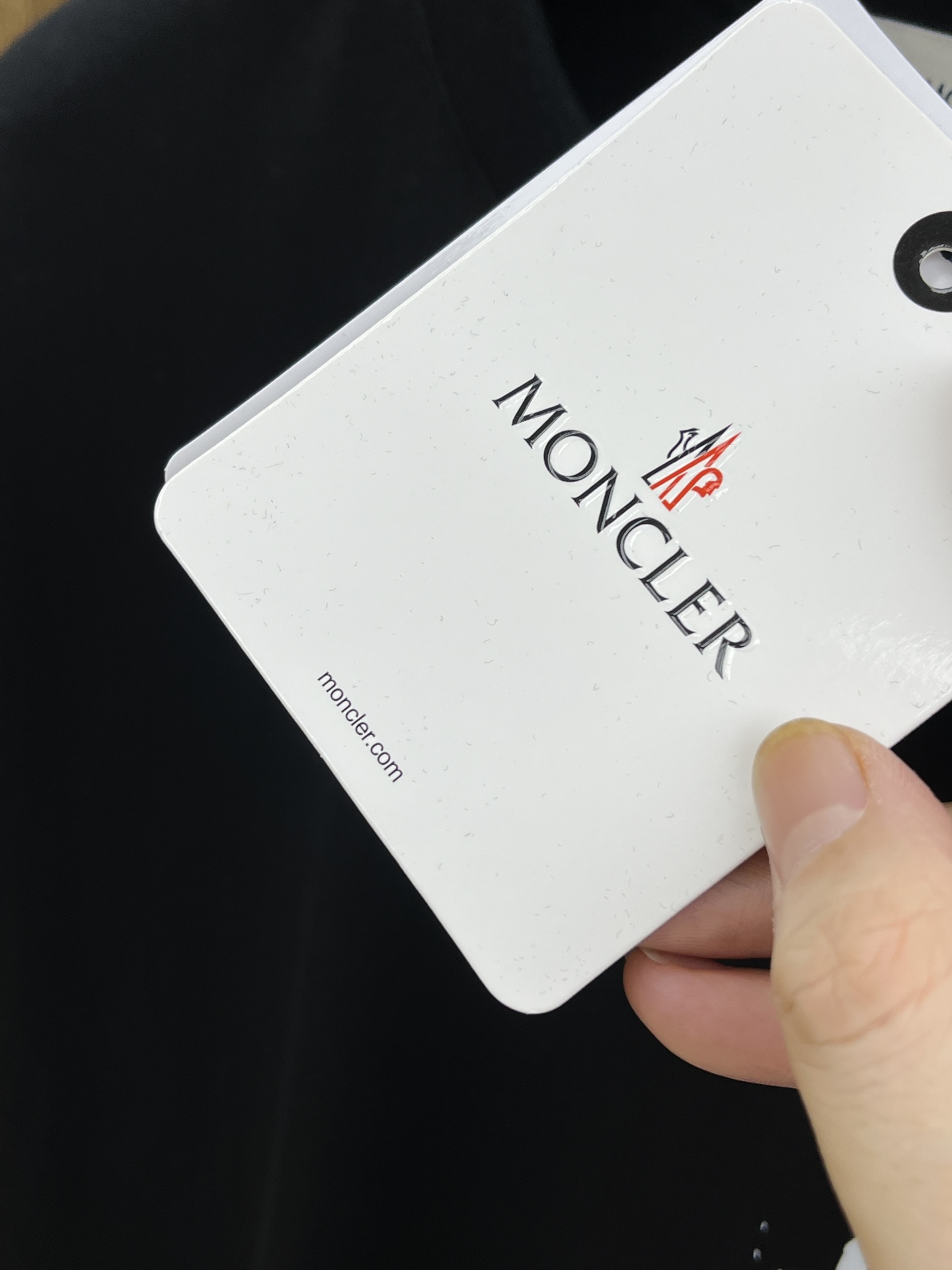 新品 Mon 🔥🔥春夏新款男女同款👫短袖圆领T恤，极具个性高级风，标志logo印花工艺设计！定制纯棉面料