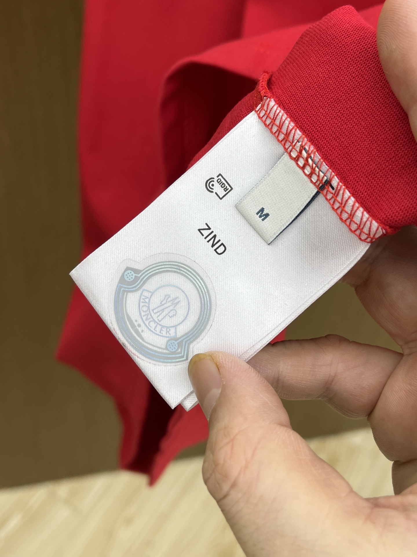 新品 Mon 🔥🔥春夏新款男女同款👫短袖圆领T恤，极具个性高级风，标志logo印花工艺设计！定制纯棉面料