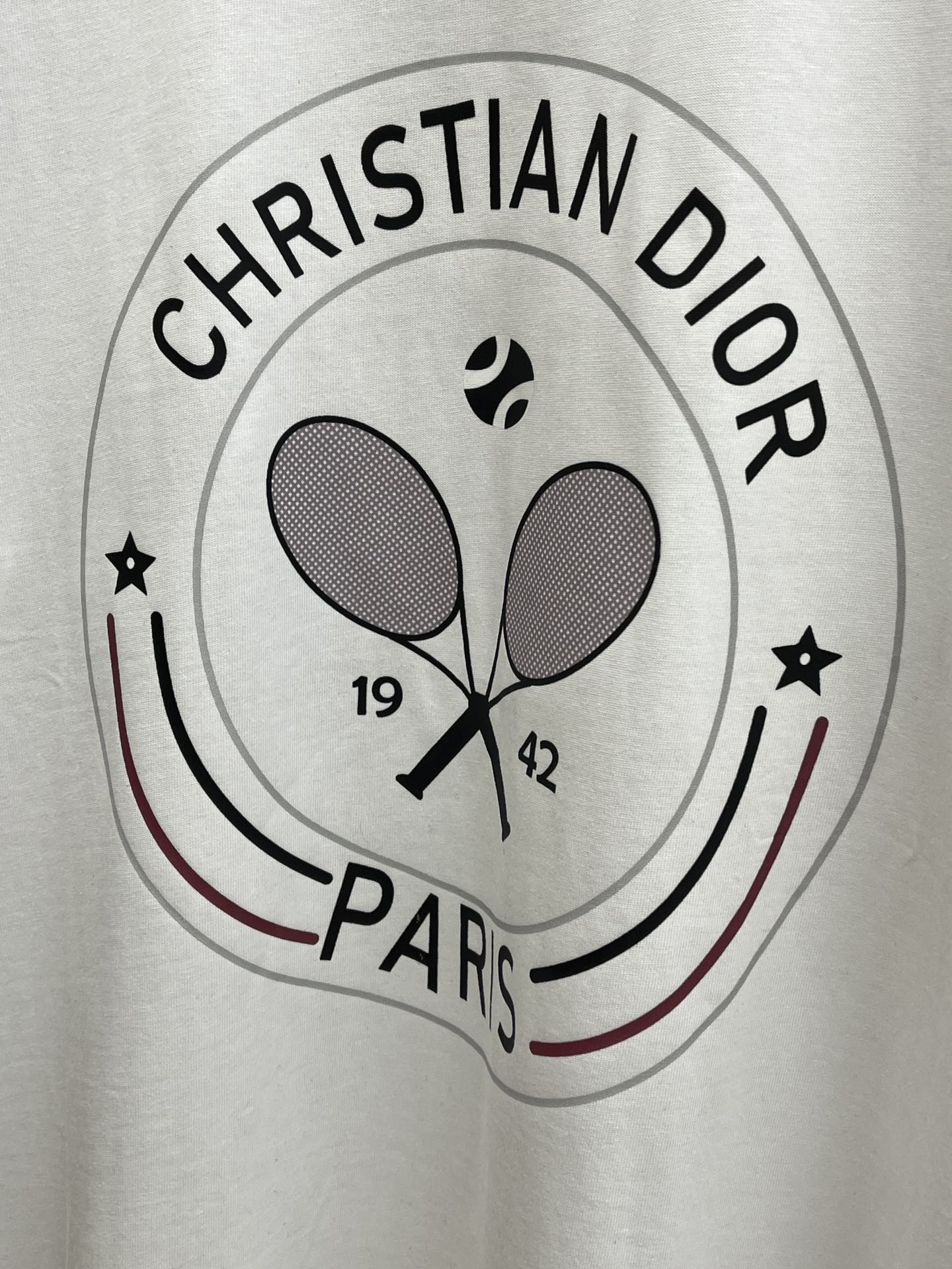 新品 CD 🔥🔥春夏新款男女同款👫短袖圆领T恤，极具个性高级风，标志logo印花工艺设计！定制纯棉面料！