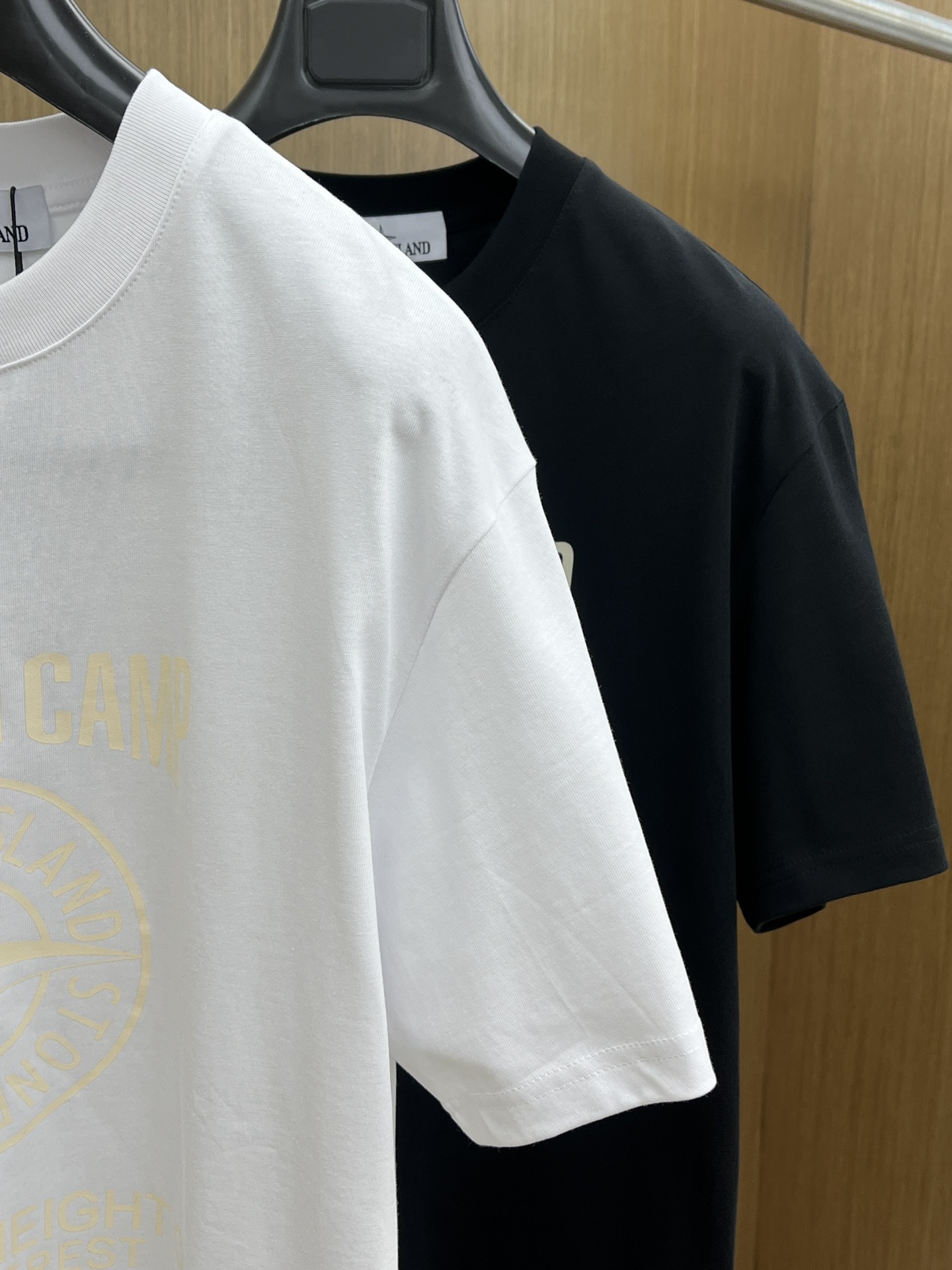 新品 STO🔥🔥春夏新款男女同款👫短袖圆领T恤，极具个性高级风，标志logo印花工艺设计！定制纯棉面料！