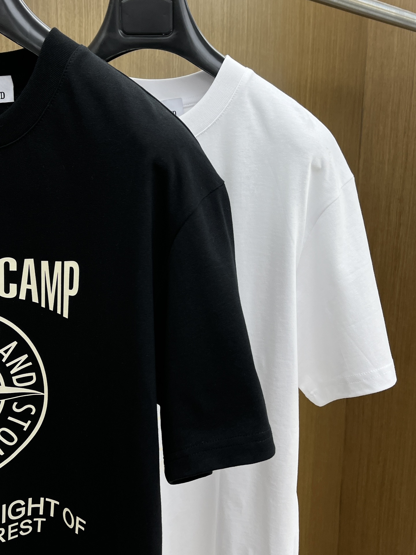 新品 STO 🔥🔥春夏新款男女同款👫短袖圆领T恤，极具个性高级风，标志logo印花工艺设计！定制纯棉面料