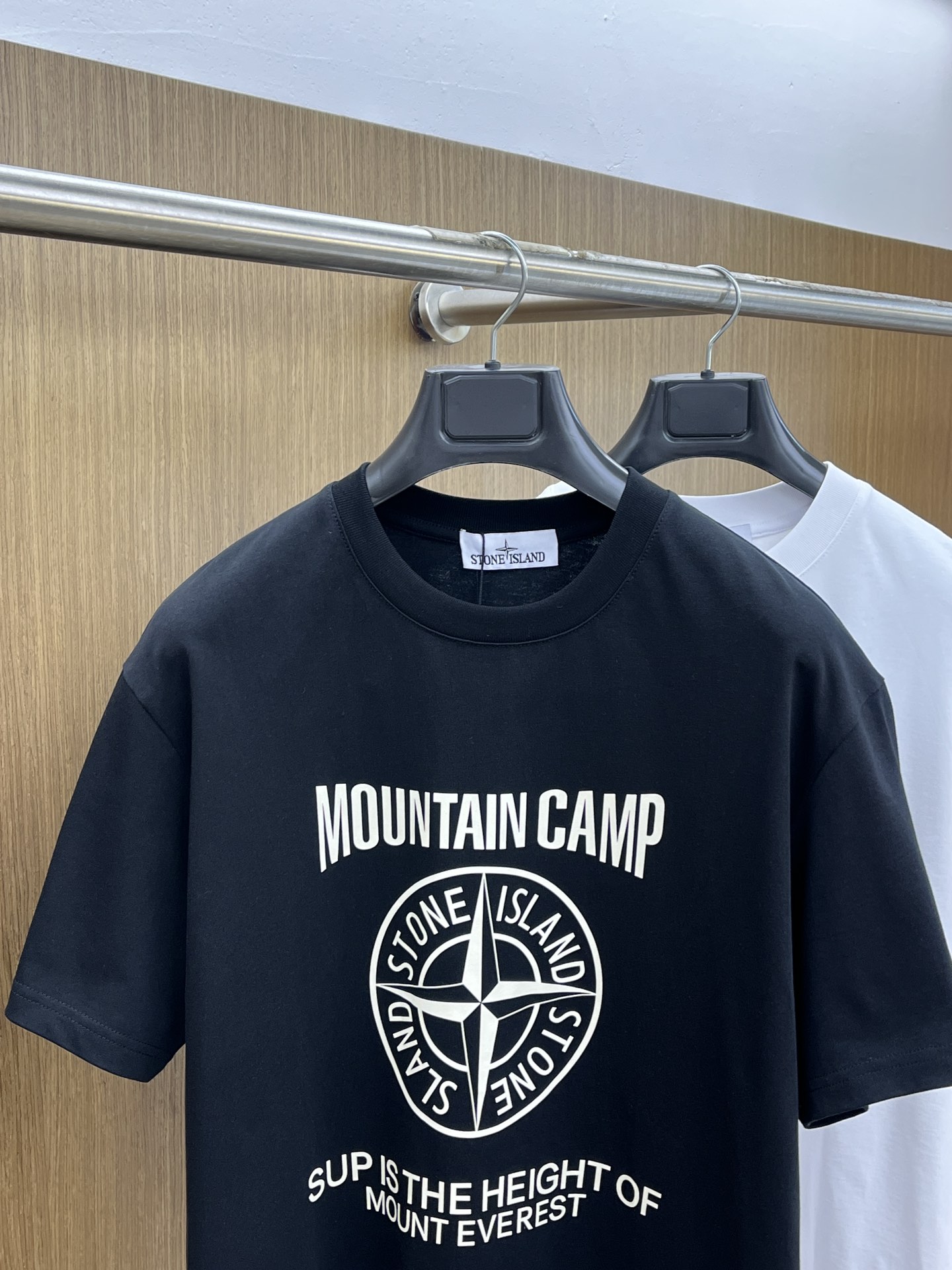 新品 STO 🔥🔥春夏新款男女同款👫短袖圆领T恤，极具个性高级风，标志logo印花工艺设计！定制纯棉面料