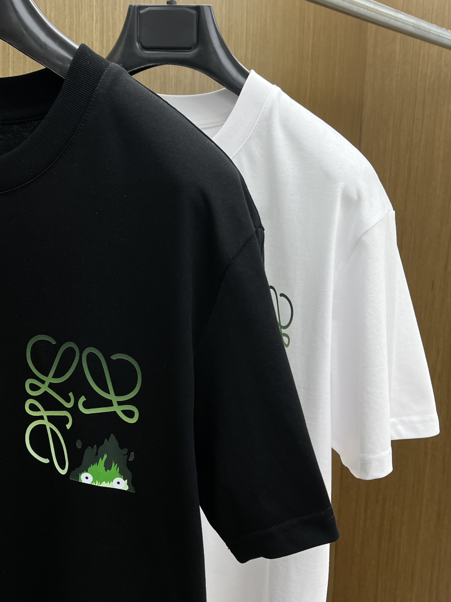 新品 LOE 🔥🔥春夏新款男女同款👫短袖圆领T恤，极具个性高级风，标志logo印花工艺设计！定制纯棉面料