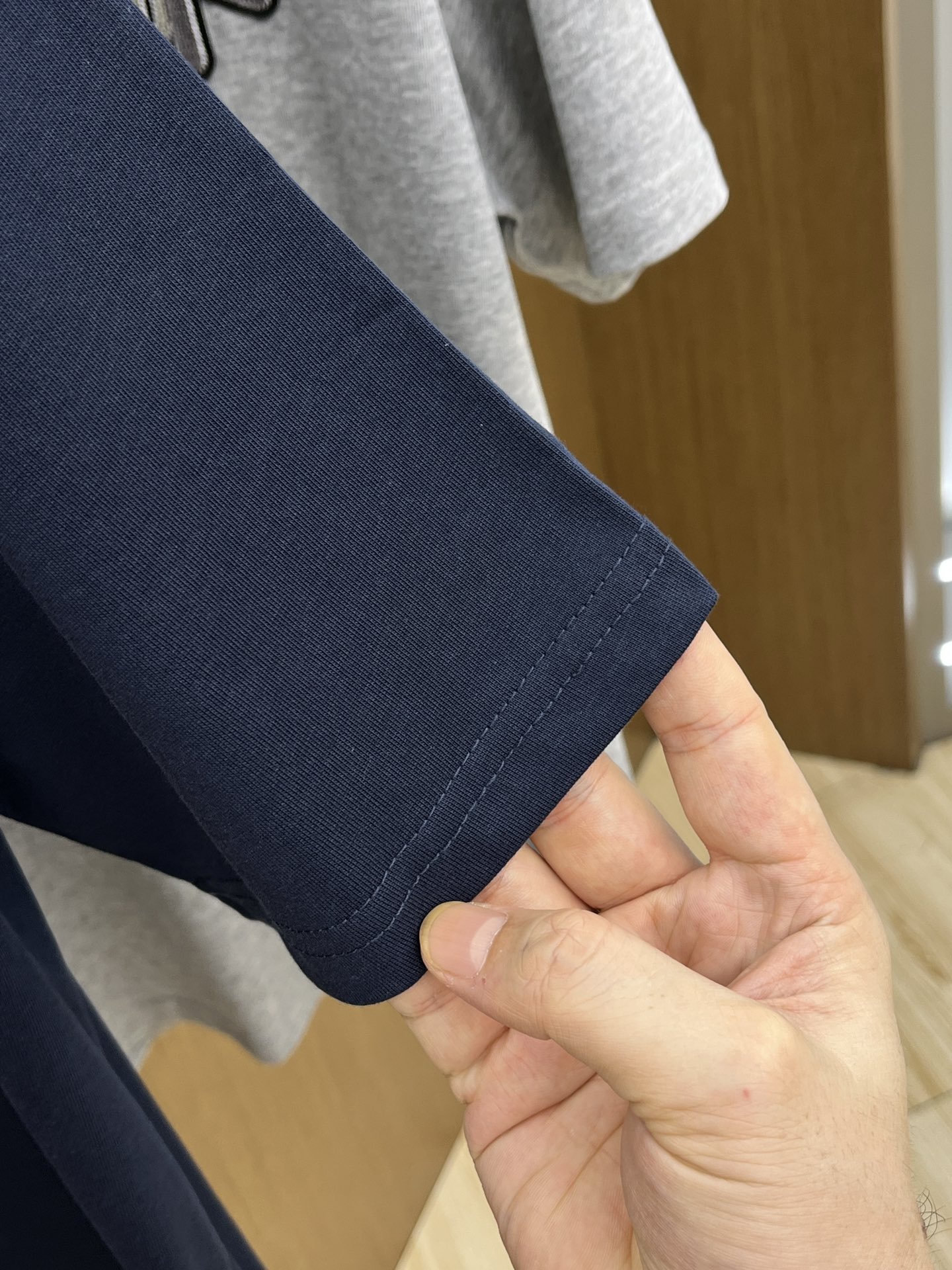 新品 CD 🔥🔥春夏新款男女同款👫短袖圆领T恤，极具个性高级风，标志logo印花工艺设计！定制纯棉面料！