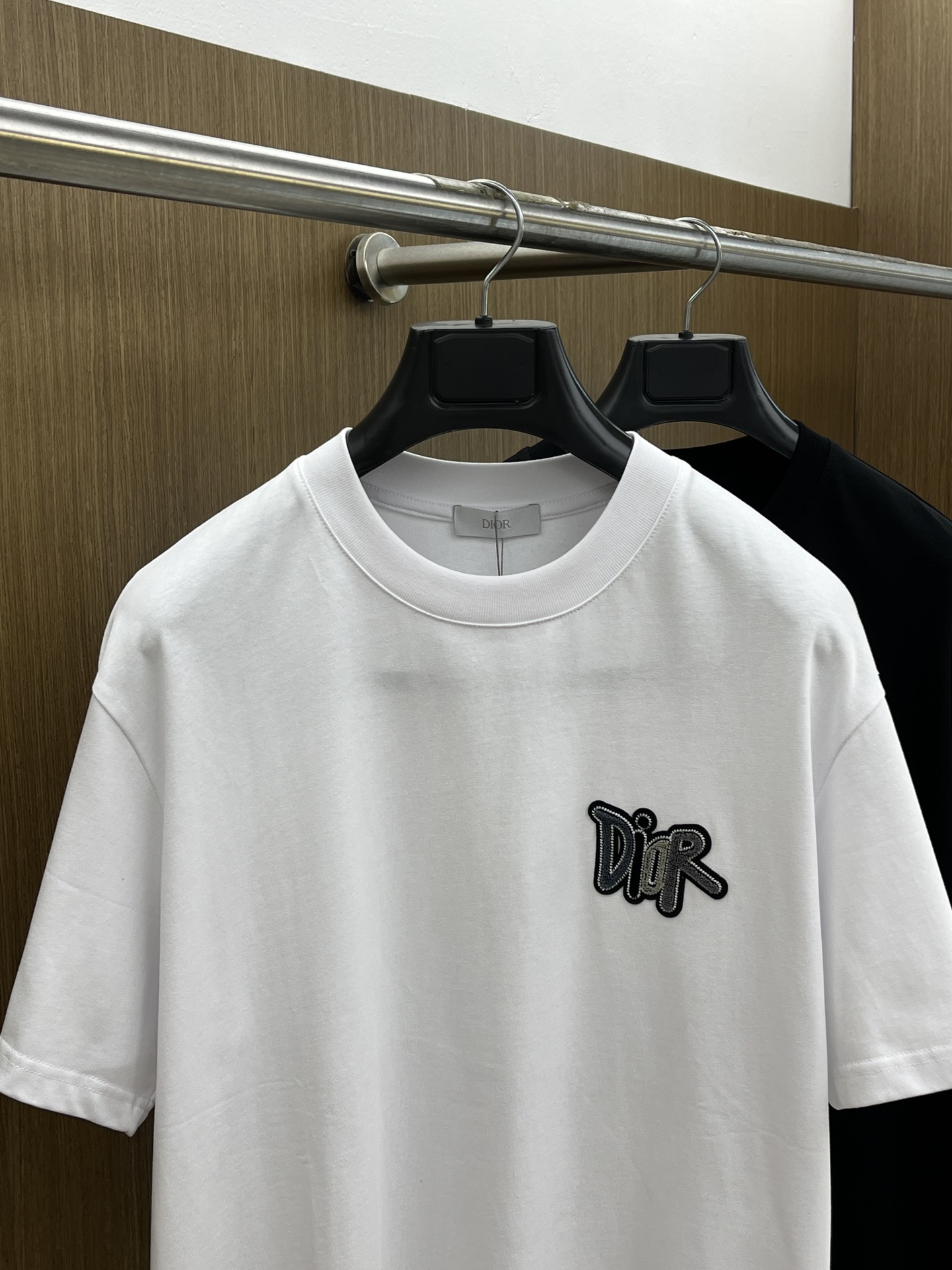 新品 CD 🔥🔥春夏新款男女同款👫短袖圆领T恤，极具个性高级风，标志logo印花工艺设计！定制纯棉面料！