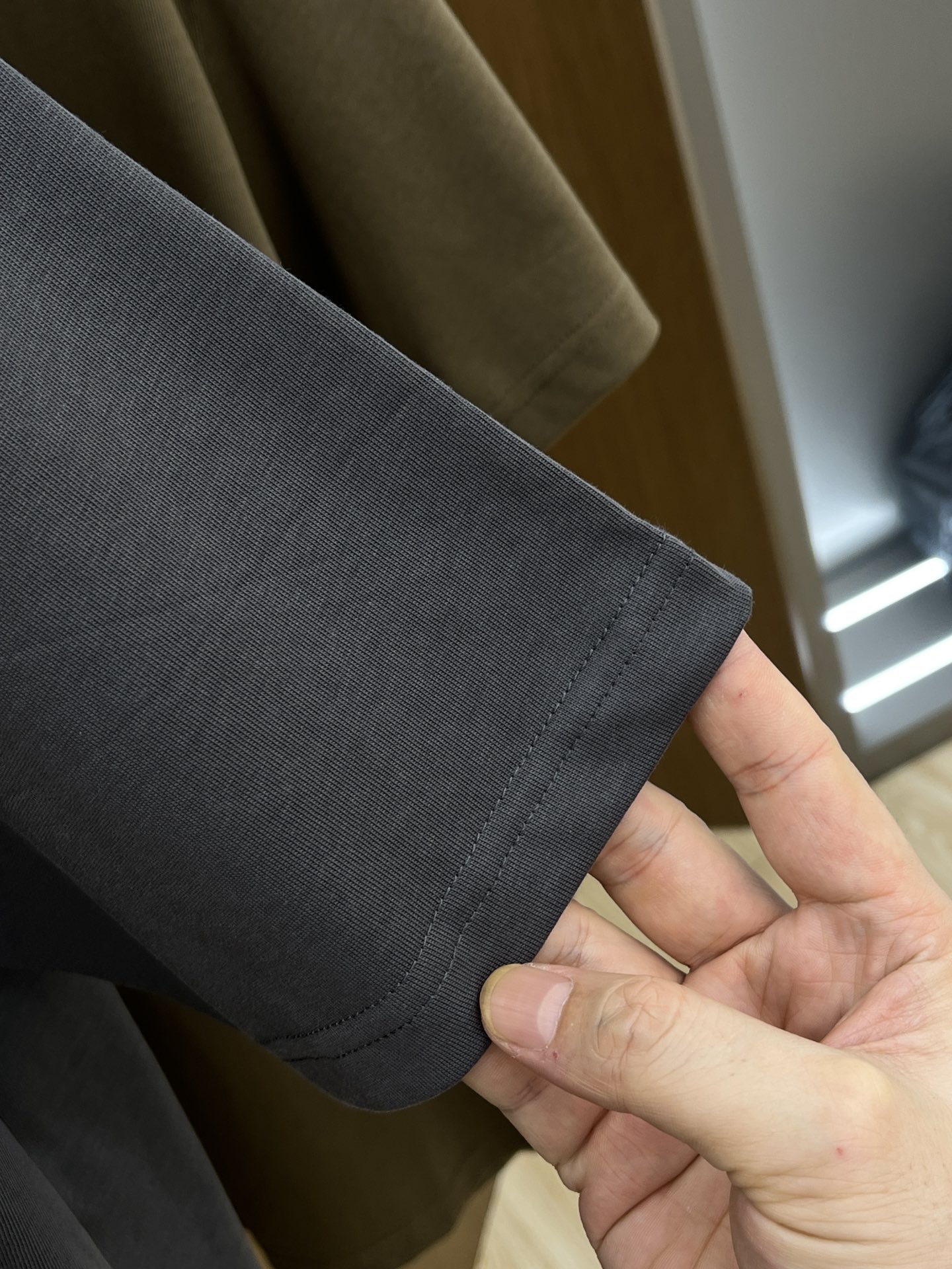 新品 CD 🔥🔥春夏新款男女同款👫短袖圆领T恤，极具个性高级风，标志logo印花工艺设计！定制纯棉面料！