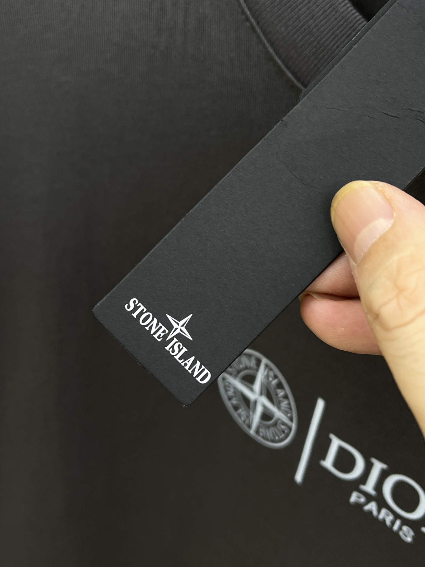 新品 CD 🔥🔥春夏新款男女同款👫短袖圆领T恤，极具个性高级风，标志logo印花工艺设计！定制纯棉面料！