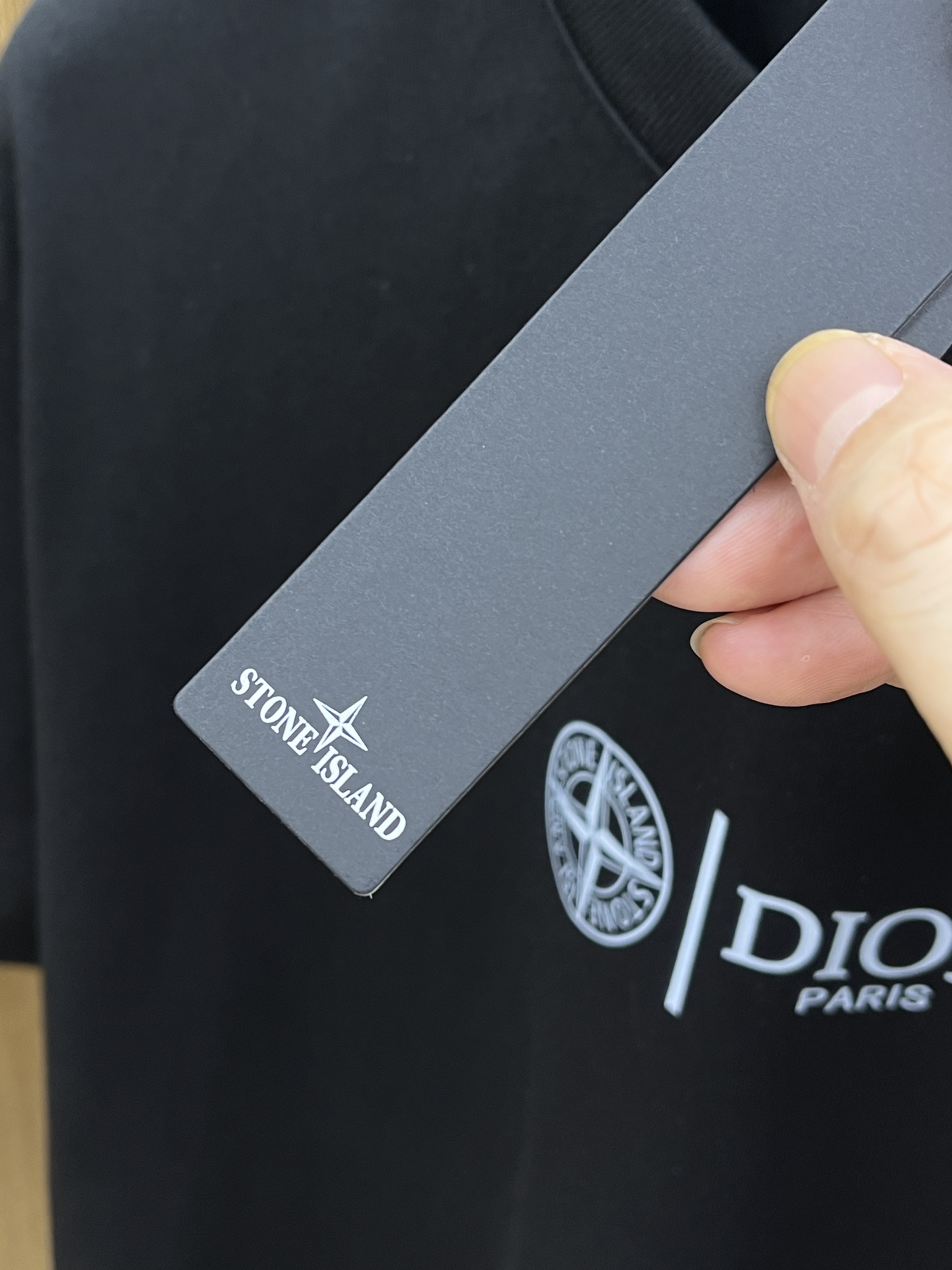 新品 CD 🔥🔥春夏新款男女同款👫短袖圆领T恤，极具个性高级风，标志logo印花工艺设计！定制纯棉面料！