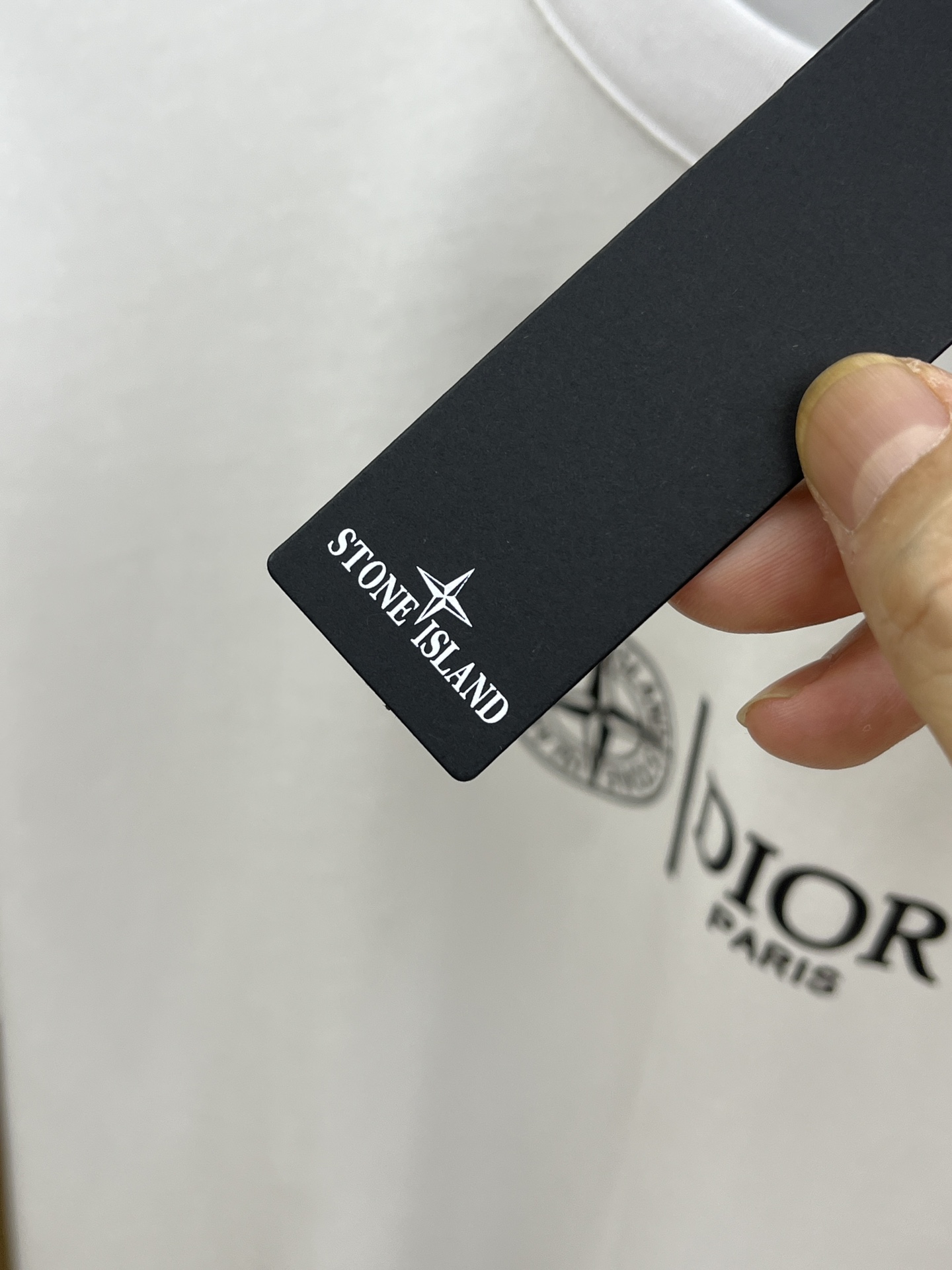 新品 CD 🔥🔥春夏新款男女同款👫短袖圆领T恤，极具个性高级风，标志logo印花工艺设计！定制纯棉面料！