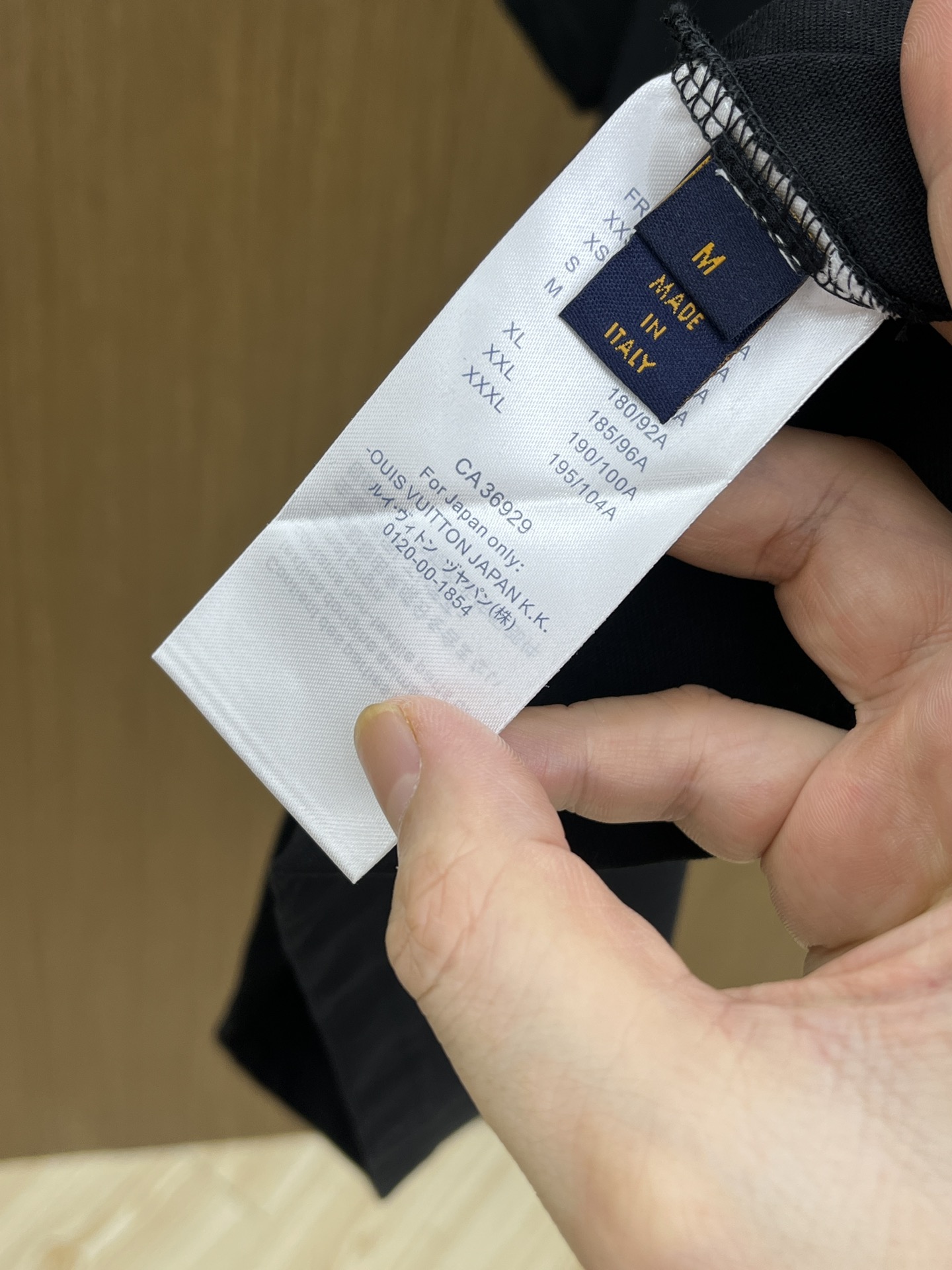 新品 LV 🔥🔥春夏新款男女同款👫短袖圆领T恤，极具个性高级风，标志logo印花工艺设计！定制纯棉面料！