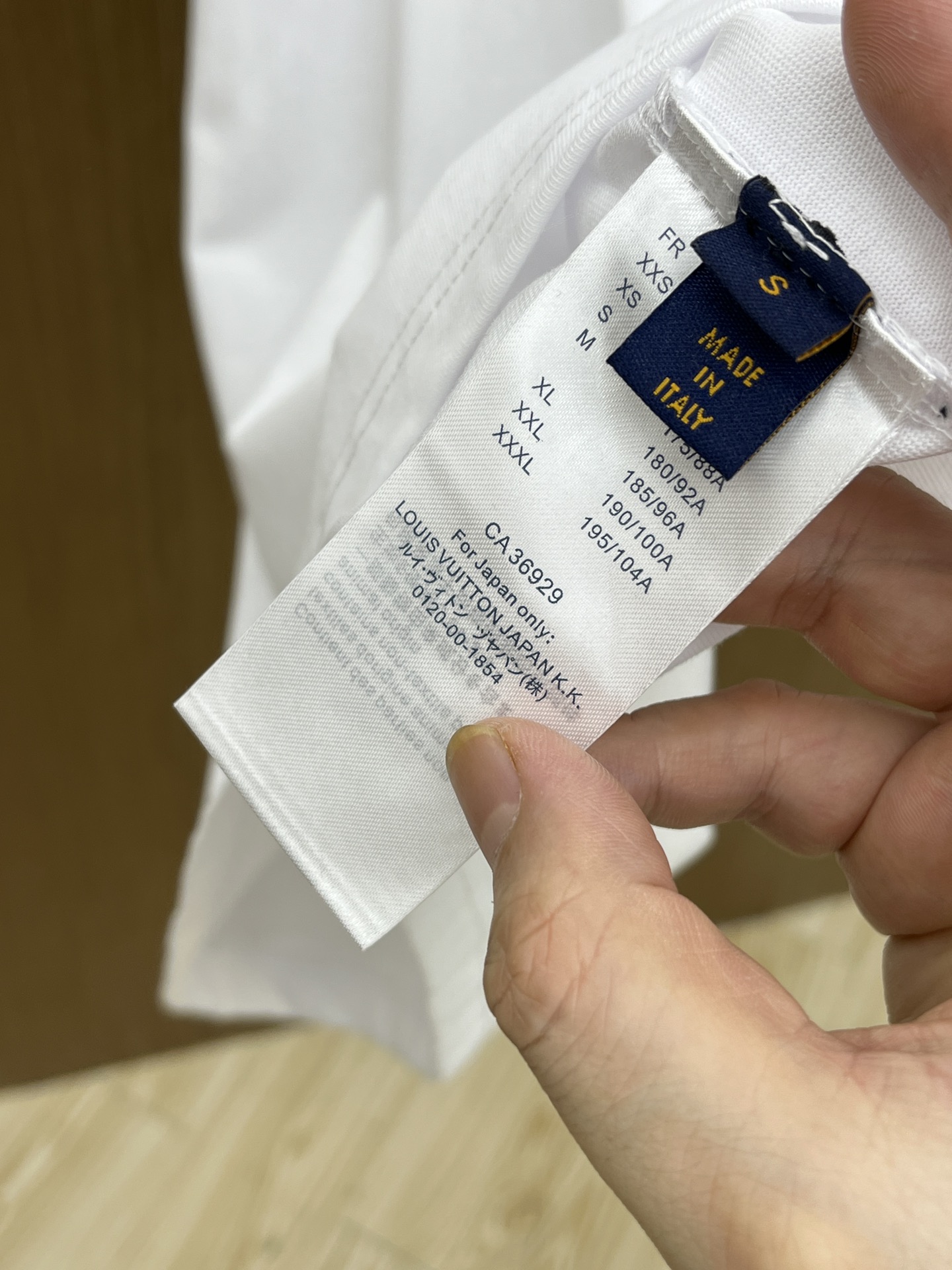 新品 LV 🔥🔥春夏新款男女同款👫短袖圆领T恤，极具个性高级风，标志logo印花工艺设计！定制纯棉面料！