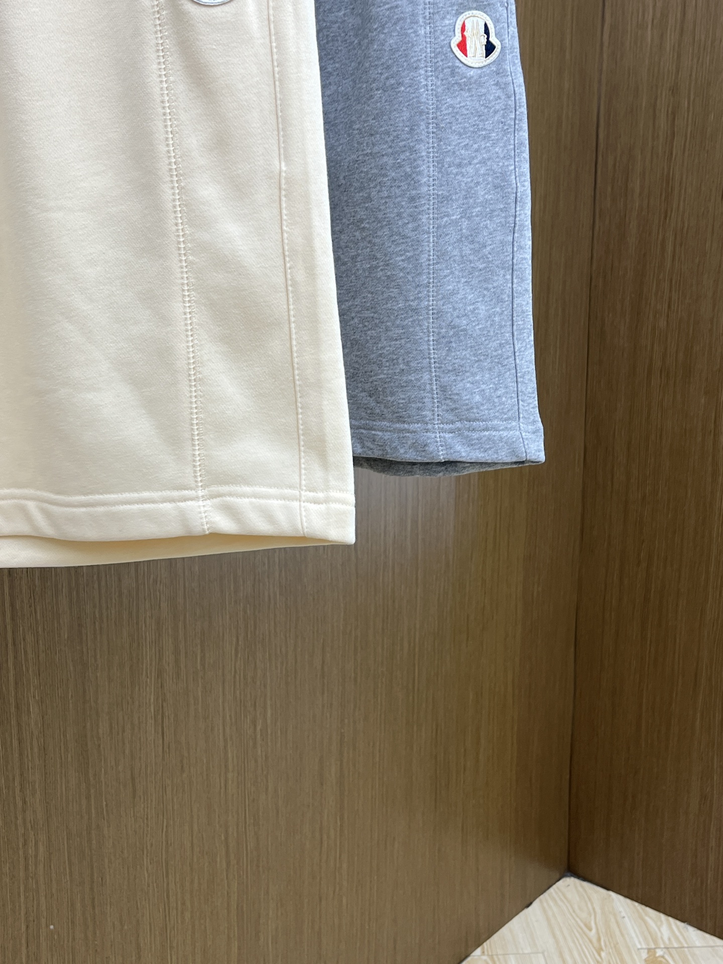 新品 Mon 🔥🔥新款休闲短裤～定制卫衣毛圈棉面料，柔软舒适亲肤感极佳，吸汗透气！品牌标志性刺绣LOGO