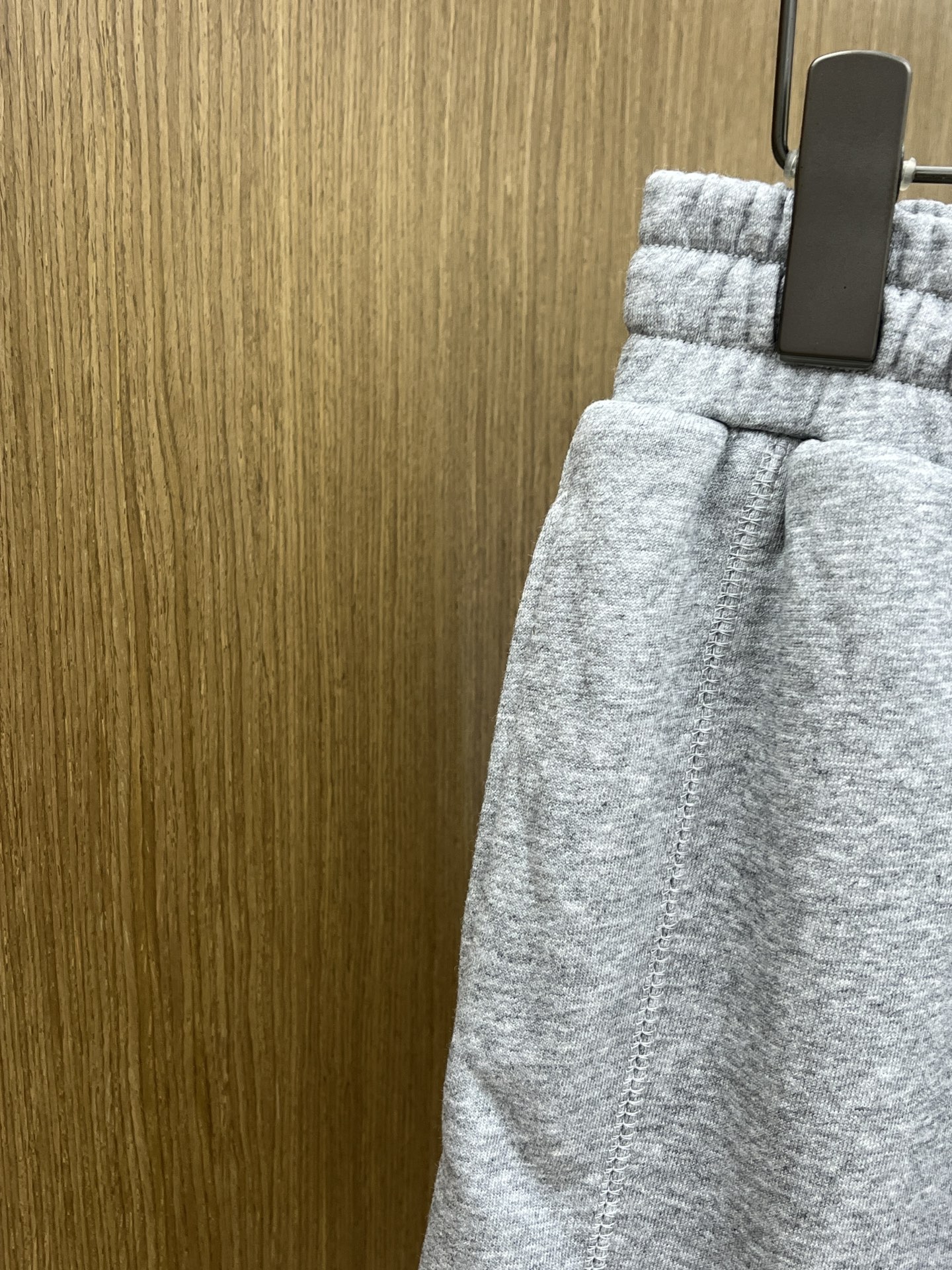 新品 Mon 🔥🔥新款休闲短裤～定制卫衣毛圈棉面料，柔软舒适亲肤感极佳，吸汗透气！品牌标志性刺绣LOGO