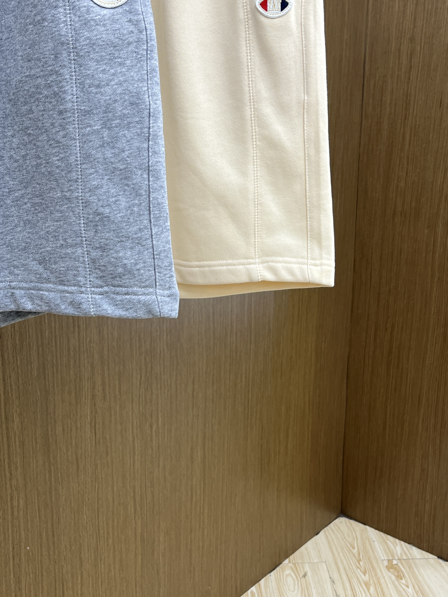 新品 Mon 🔥🔥新款休闲短裤～定制卫衣毛圈棉面料，柔软舒适亲肤感极佳，吸汗透气！品牌标志性刺绣LOGO