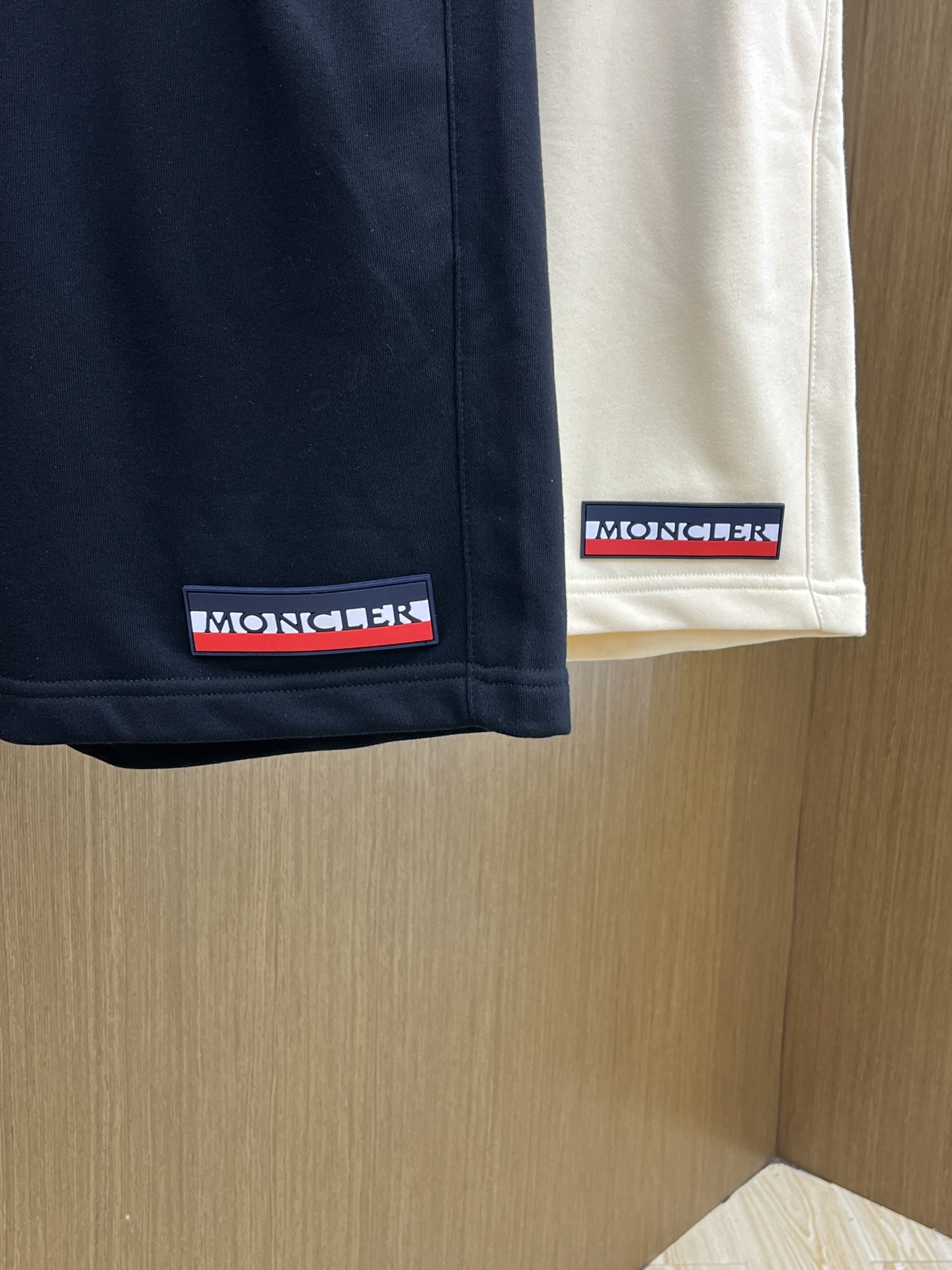 新品 Mon 🔥🔥新款休闲短裤～定制卫衣毛圈棉面料，柔软舒适亲肤感极佳，吸汗透气！品牌标志性刺绣LOGO