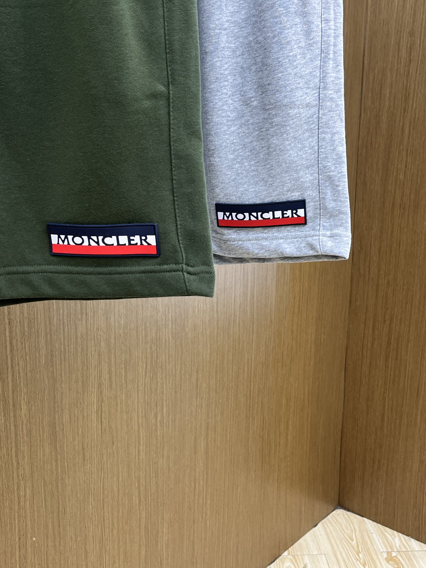 新品 Mon 🔥🔥新款休闲短裤～定制卫衣毛圈棉面料，柔软舒适亲肤感极佳，吸汗透气！品牌标志性刺绣LOGO