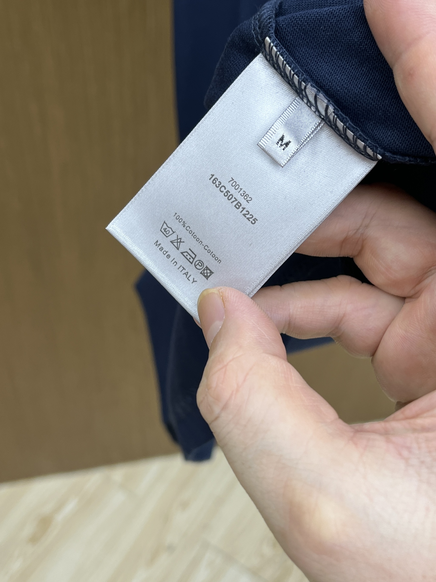 新品 CD 🔥🔥春夏新款男女同款👫短袖圆领T恤，极具个性高级风，标志logo印花工艺设计！定制纯棉面料！