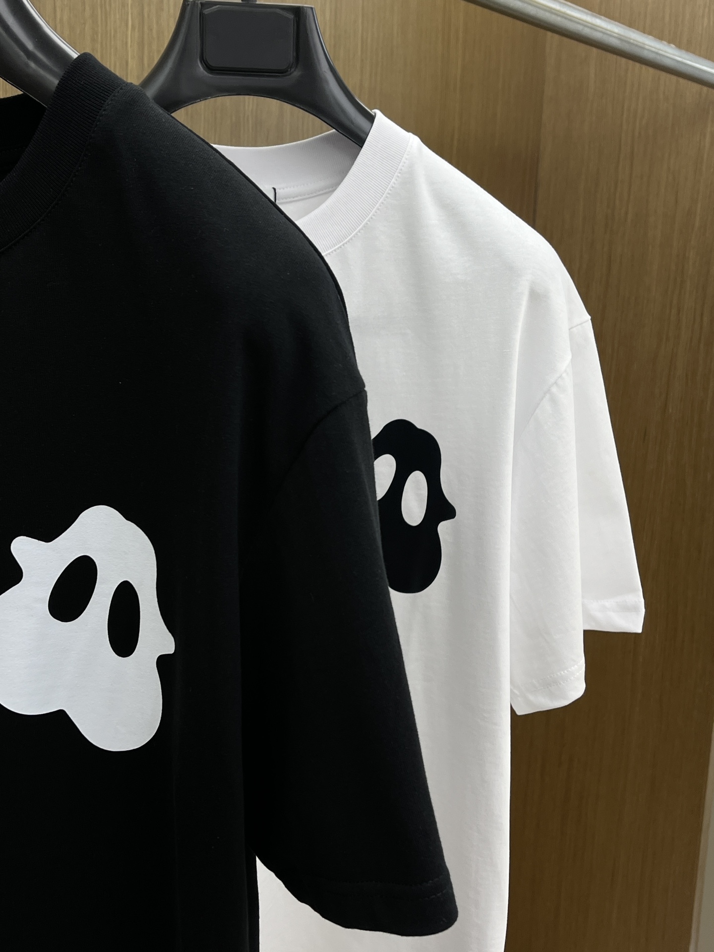 新品 BBR 🔥🔥春夏新款男女同款👫短袖圆领T恤，极具个性高级风，标志logo印花工艺设计！定制纯棉面料