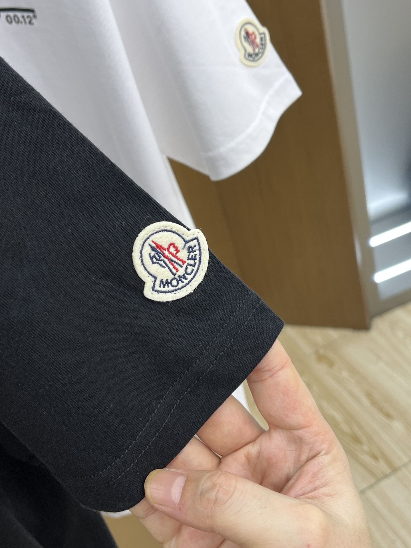 新品 Mon 🔥🔥春夏新款男女同款👫短袖圆领T恤，极具个性高级风，标志logo印花工艺设计！定制纯棉面料