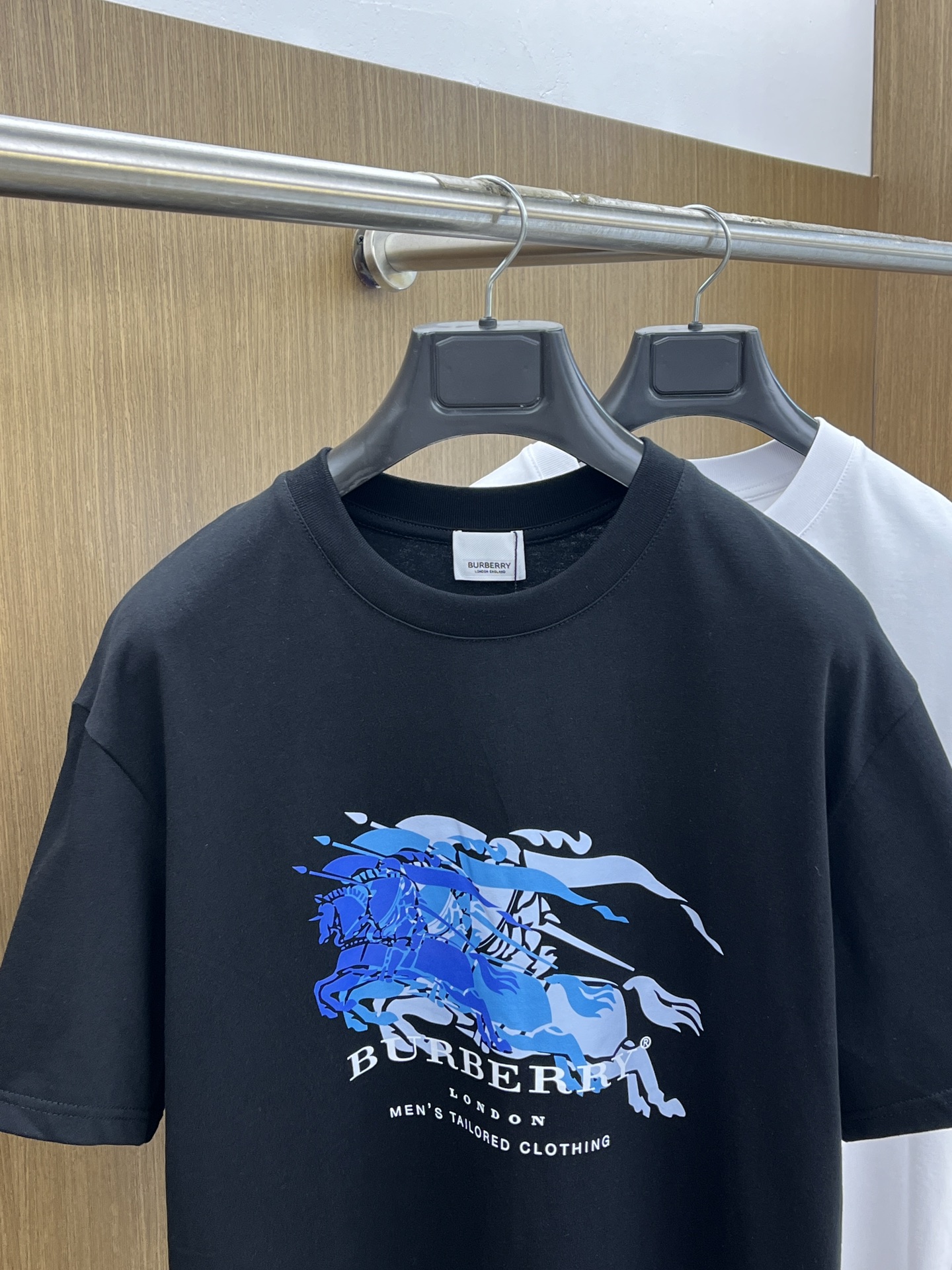 新品 BBR 🔥🔥春夏新款男女同款👫短袖圆领T恤，极具个性高级风，标志logo印花工艺设计！定制纯棉面料