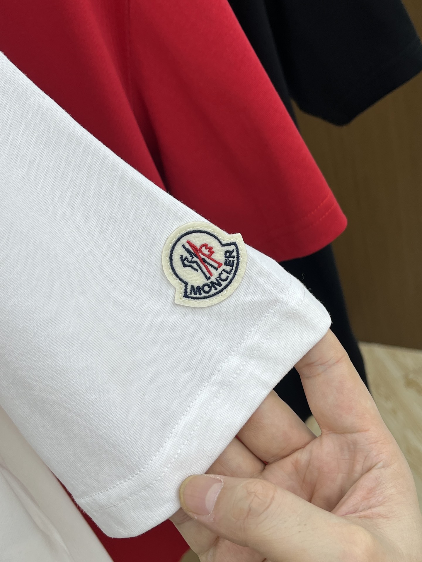 新品 Mon 🔥🔥春夏新款男女同款👫短袖圆领T恤，极具个性高级风，标志logo印花工艺设计！定制纯棉面料