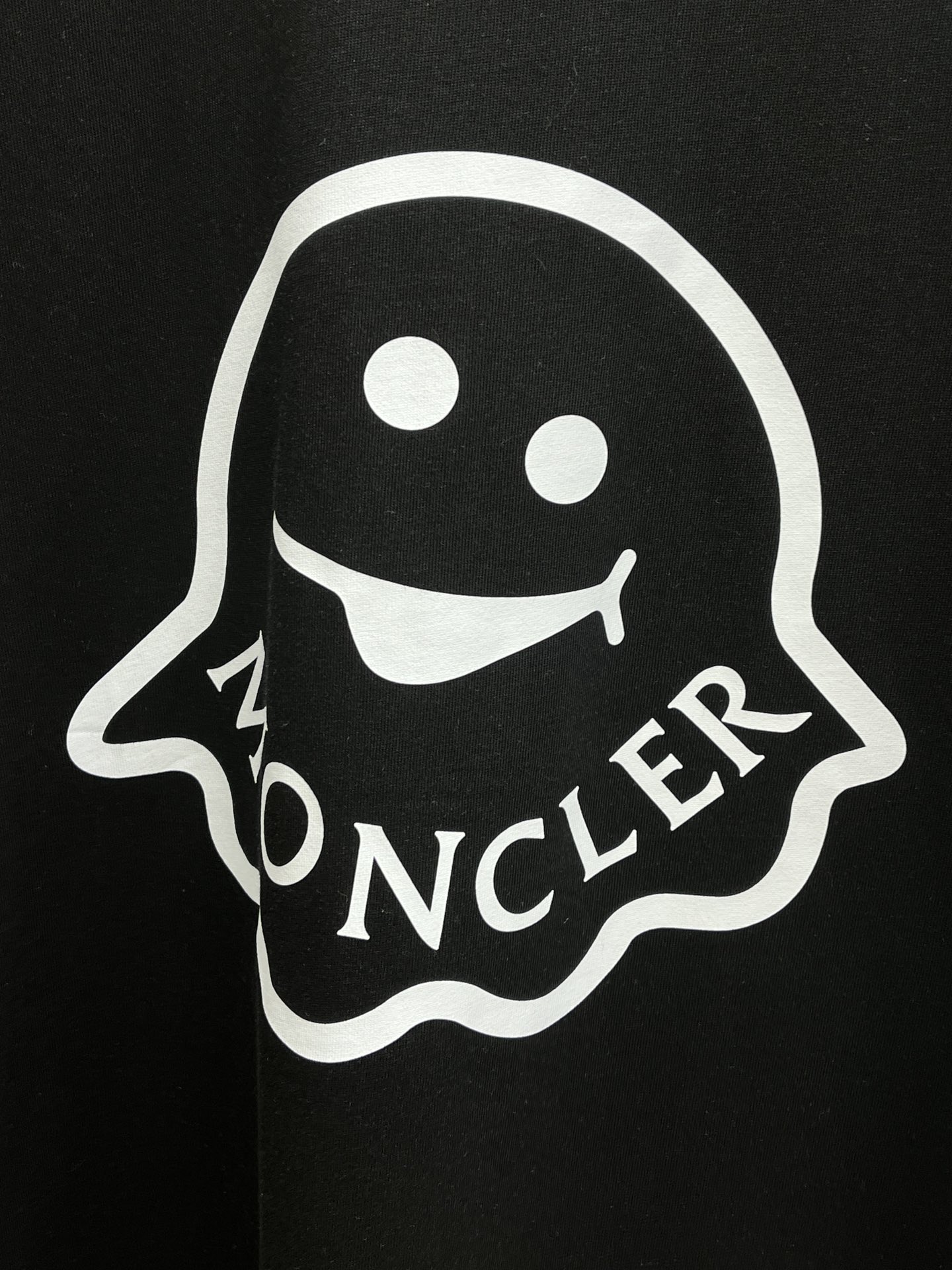 新品 Mon 🔥🔥春夏新款男女同款👫短袖圆领T恤，极具个性高级风，标志logo印花工艺设计！定制纯棉面料