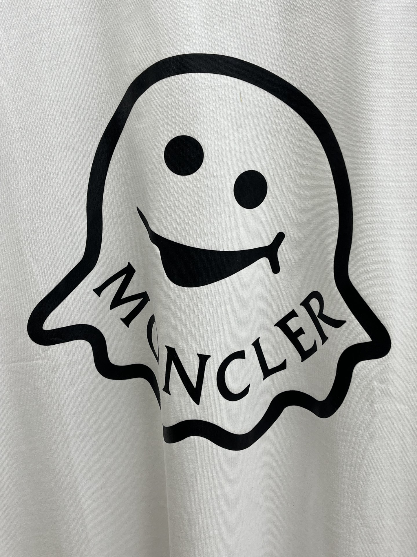 新品 Mon 🔥🔥春夏新款男女同款👫短袖圆领T恤，极具个性高级风，标志logo印花工艺设计！定制纯棉面料