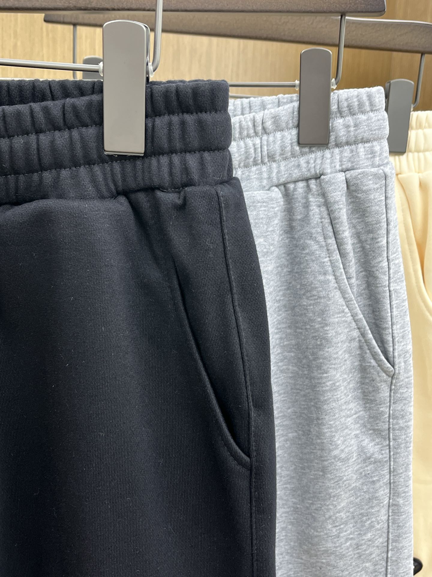 新品 PD 🔥🔥新款休闲短裤～定制卫衣毛圈棉面料，柔软舒适亲肤感极佳，吸汗透气！品牌标志性刺绣LOGO，