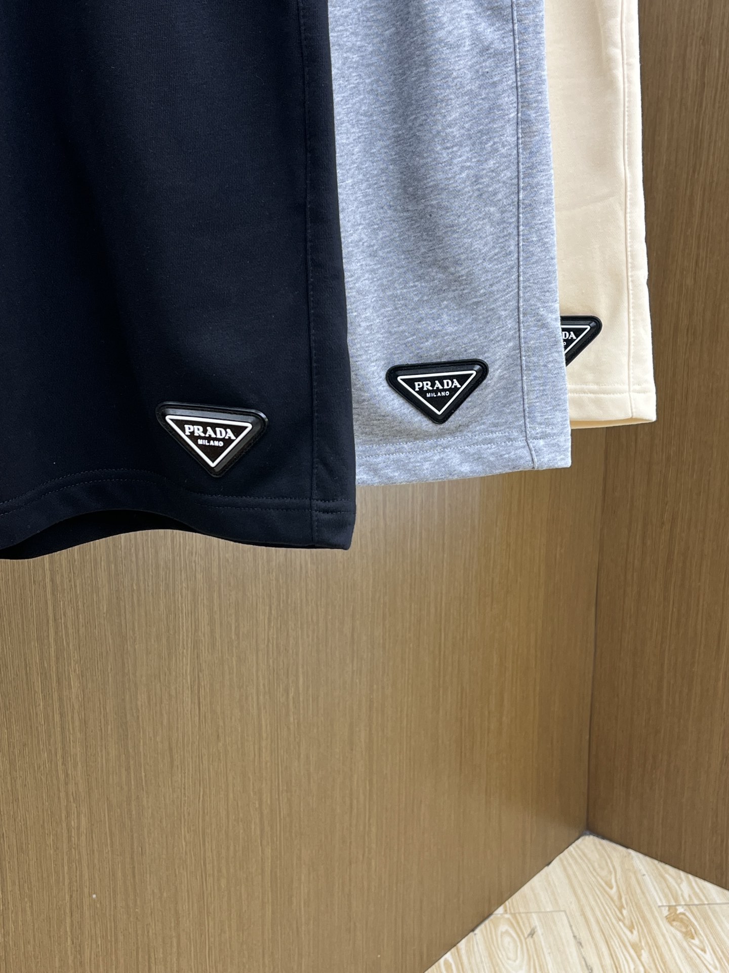 新品 PD 🔥🔥新款休闲短裤～定制卫衣毛圈棉面料，柔软舒适亲肤感极佳，吸汗透气！品牌标志性刺绣LOGO，