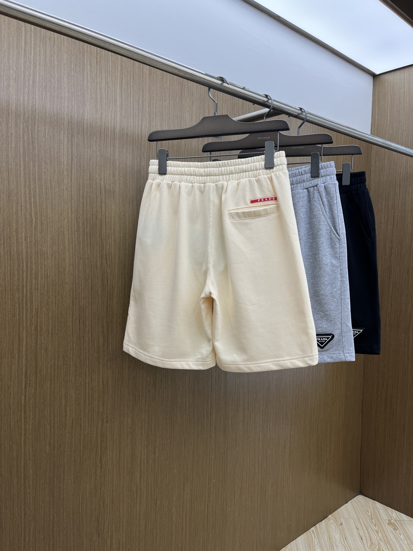 新品 PD 🔥🔥新款休闲短裤～定制卫衣毛圈棉面料，柔软舒适亲肤感极佳，吸汗透气！品牌标志性刺绣LOGO，