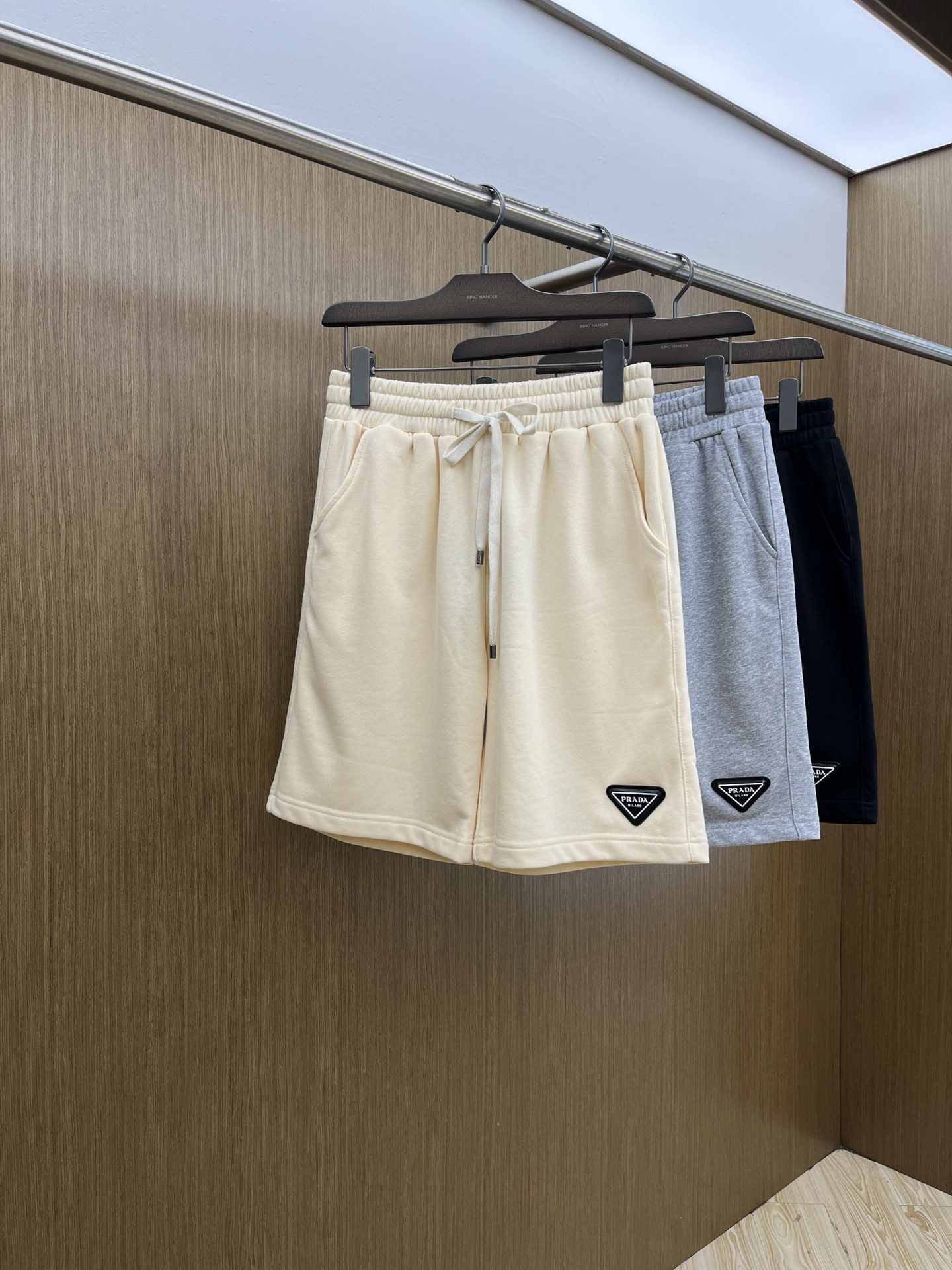 新品 PD 🔥🔥新款休闲短裤～定制卫衣毛圈棉面料，柔软舒适亲肤感极佳，吸汗透气！品牌标志性刺绣LOGO，