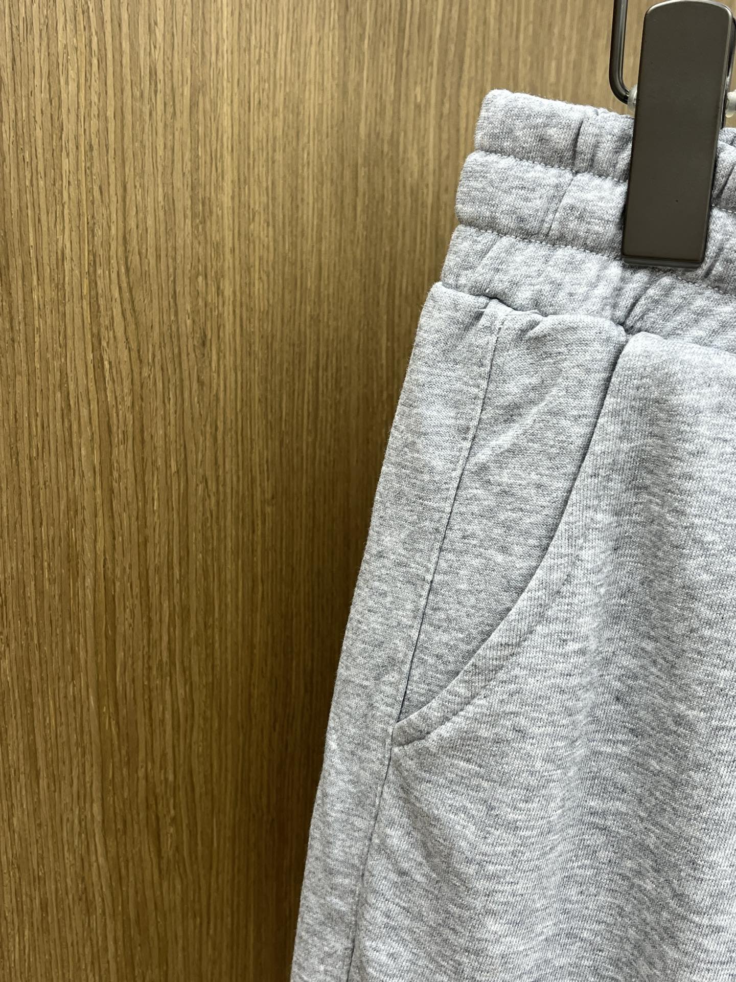 新品 PD 🔥🔥新款休闲短裤～定制卫衣毛圈棉面料，柔软舒适亲肤感极佳，吸汗透气！品牌标志性刺绣LOGO，