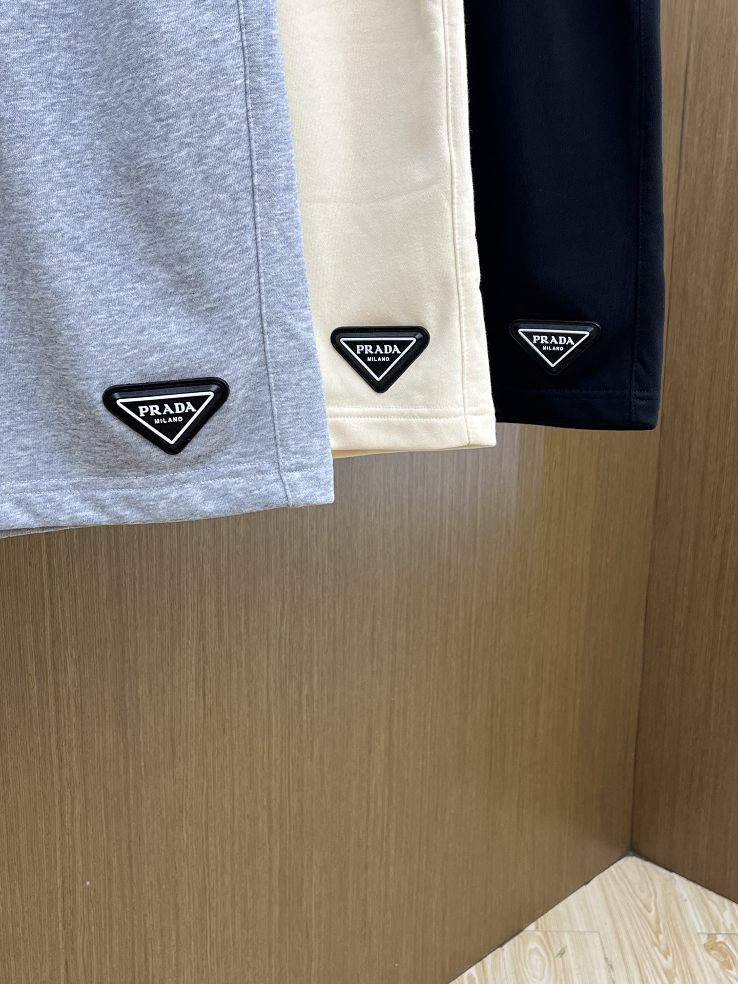 新品 PD 🔥🔥新款休闲短裤～定制卫衣毛圈棉面料，柔软舒适亲肤感极佳，吸汗透气！品牌标志性刺绣LOGO，