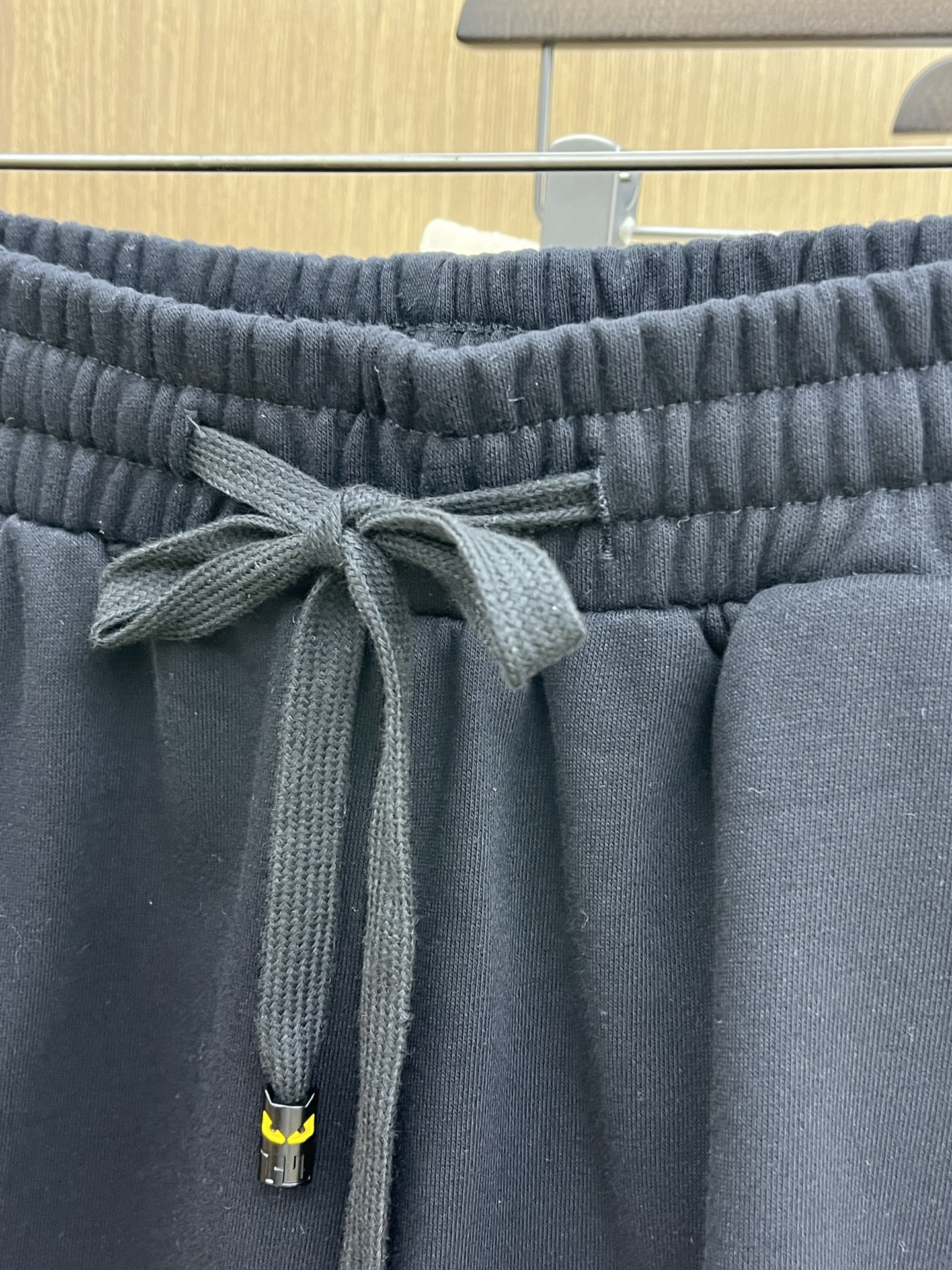 新品 FD 🔥🔥新款休闲短裤～定制卫衣毛圈棉面料，柔软舒适亲肤感极佳，吸汗透气！品牌标志性刺绣LOGO，