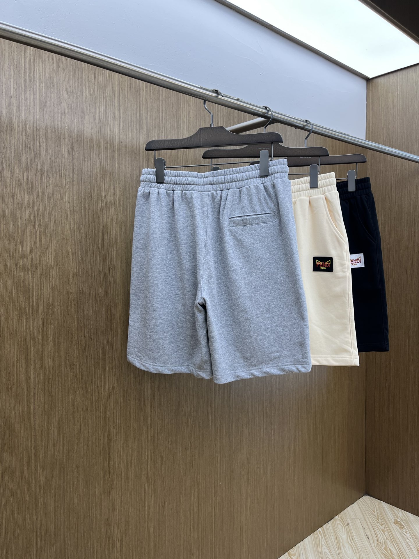 新品 FD 🔥🔥新款休闲短裤～定制卫衣毛圈棉面料，柔软舒适亲肤感极佳，吸汗透气！品牌标志性刺绣LOGO，