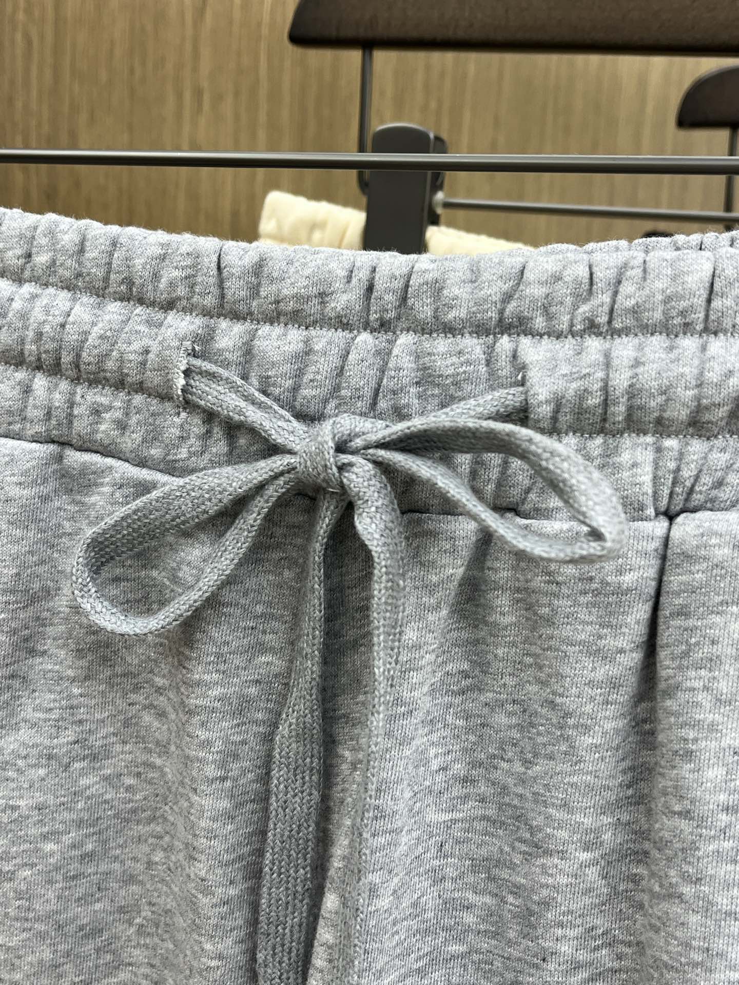 新品 FD 🔥🔥新款休闲短裤～定制卫衣毛圈棉面料，柔软舒适亲肤感极佳，吸汗透气！品牌标志性刺绣LOGO，