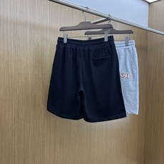 新品 Mon 🔥🔥新款休闲短裤~定制卫衣毛圈棉面料,柔软舒适亲肤感极佳,吸汗透气!品牌标志性刺绣LOGO 新品 Mon 🔥🔥新款休闲短裤~定制卫衣毛圈棉面料,柔软舒适亲肤感极佳,吸汗透气!品牌标志性刺绣LOGO