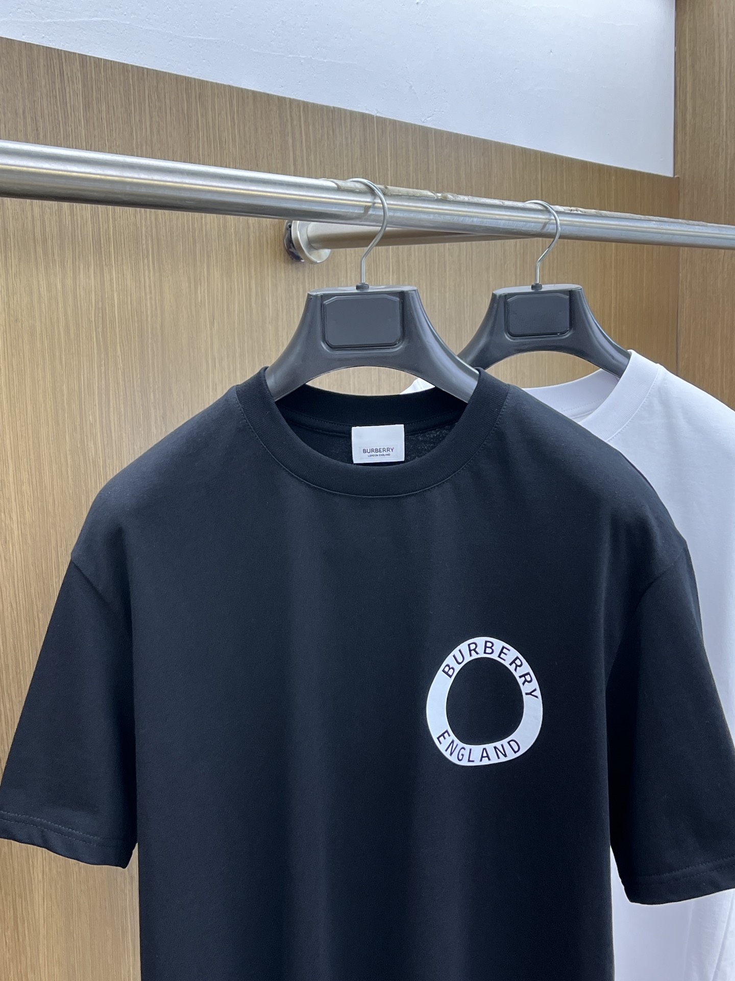 新品 BBR 🔥🔥春夏新款男女同款👫短袖圆领T恤，极具个性高级风，标志logo印花工艺设计！定制纯棉面料