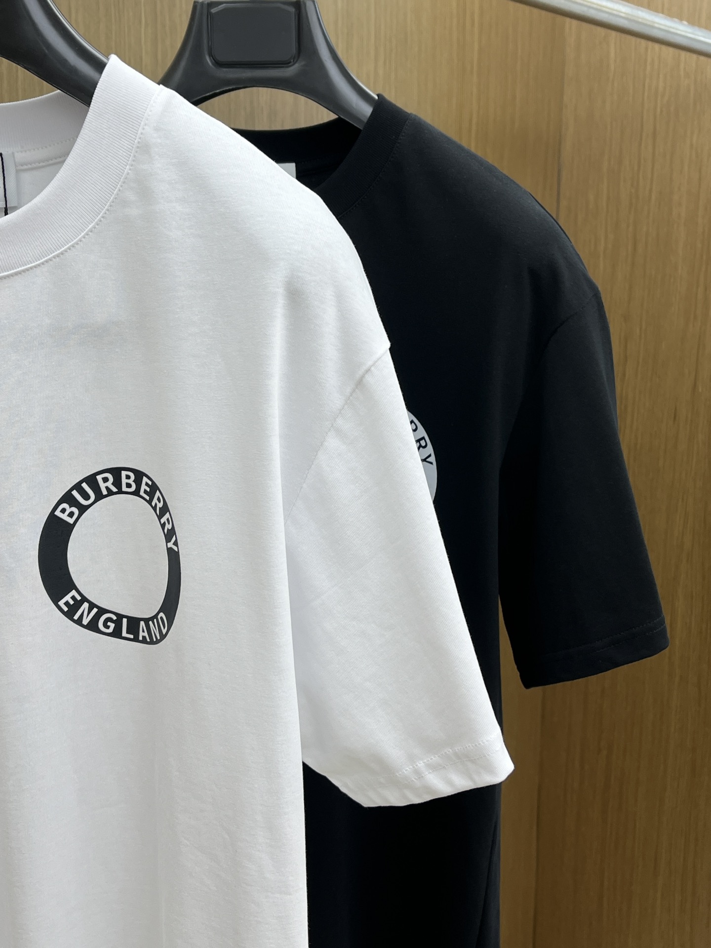 新品 BBR 🔥🔥春夏新款男女同款👫短袖圆领T恤，极具个性高级风，标志logo印花工艺设计！定制纯棉面料