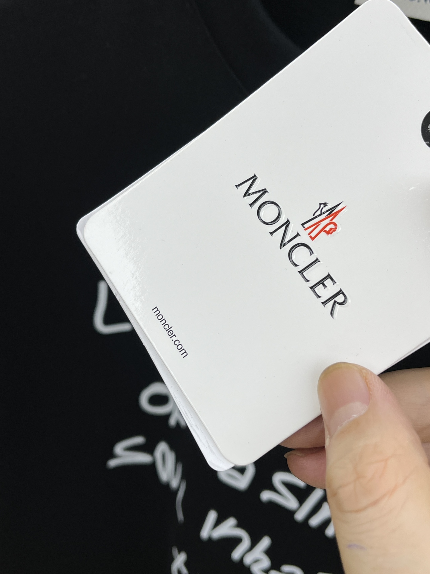 新品 Mon 🔥🔥春夏新款男女同款👫短袖圆领T恤，极具个性高级风，标志logo印花工艺设计！定制纯棉面料