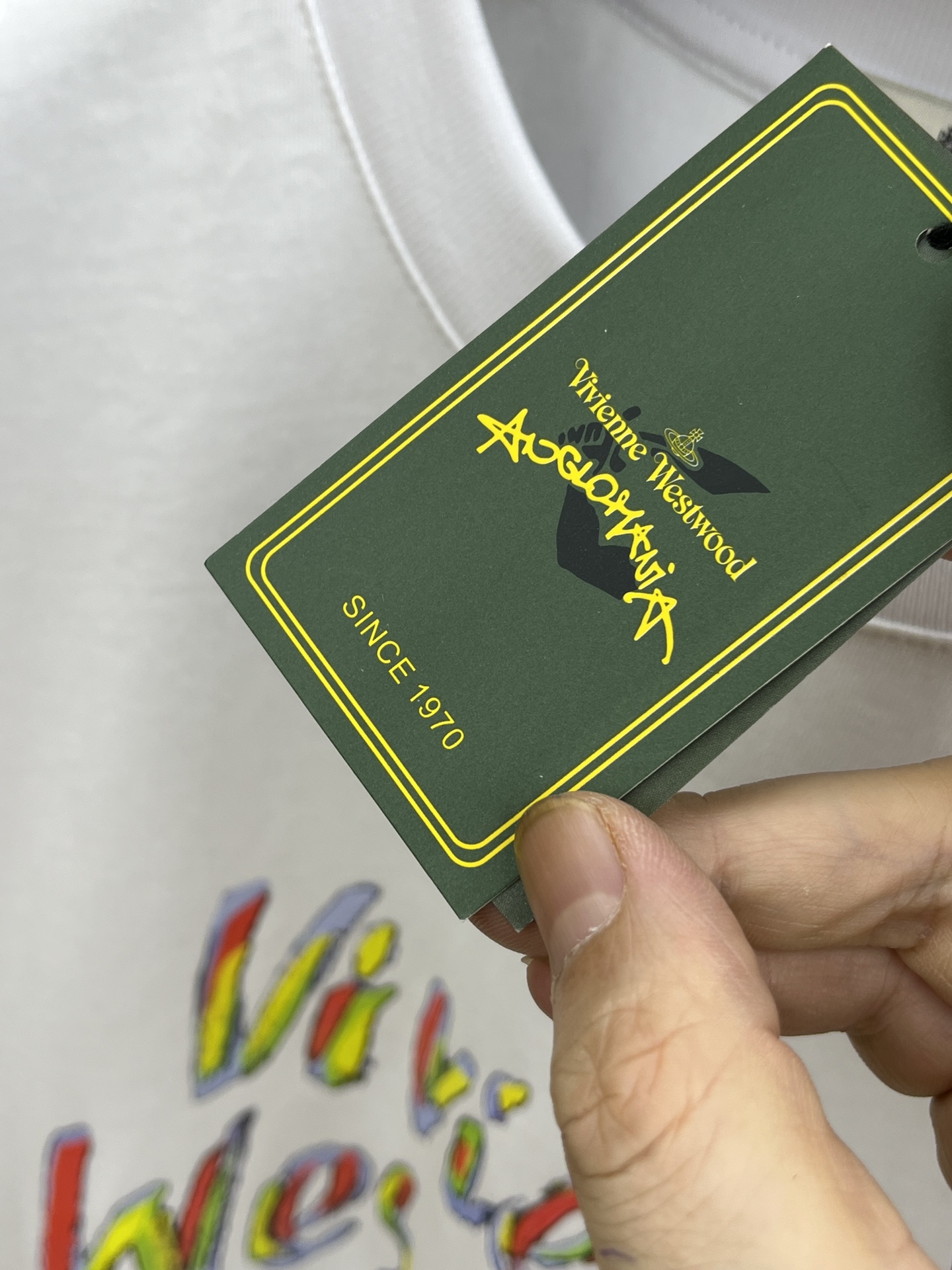 新品 VW 🔥春夏新款男女同款👫短袖圆领T恤，极具个性高级风，标志logo印花工艺设计！定制纯棉面料！一