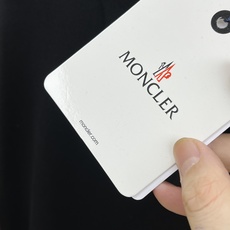 新品 Mon 🔥🔥春夏新品针织翻领Polo衫,进口纱线针织面料,手感柔软。胸前图案采用立体刺绣工艺,正面 新品 Mon 🔥🔥春夏新品针织翻领Polo衫,进口纱线针织面料,手感柔软。胸前图案采用立体刺绣工艺,正面